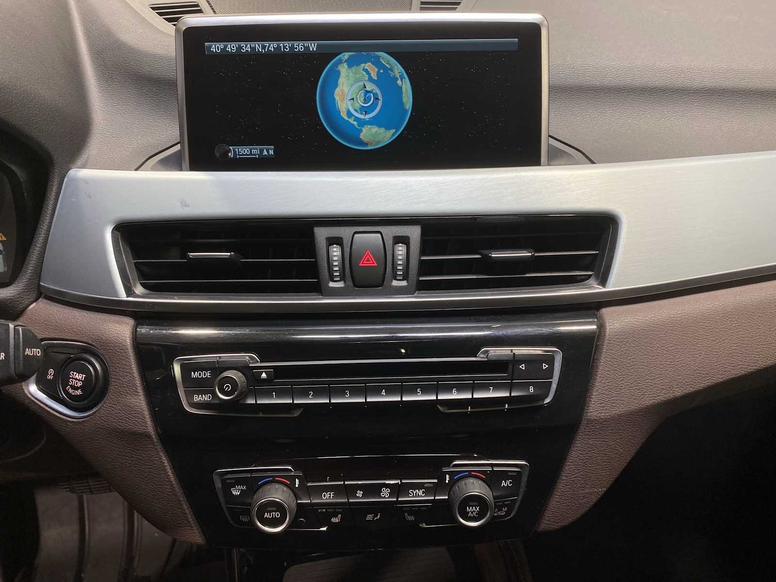 Thumbnail: 2016 BMW X1 - 16