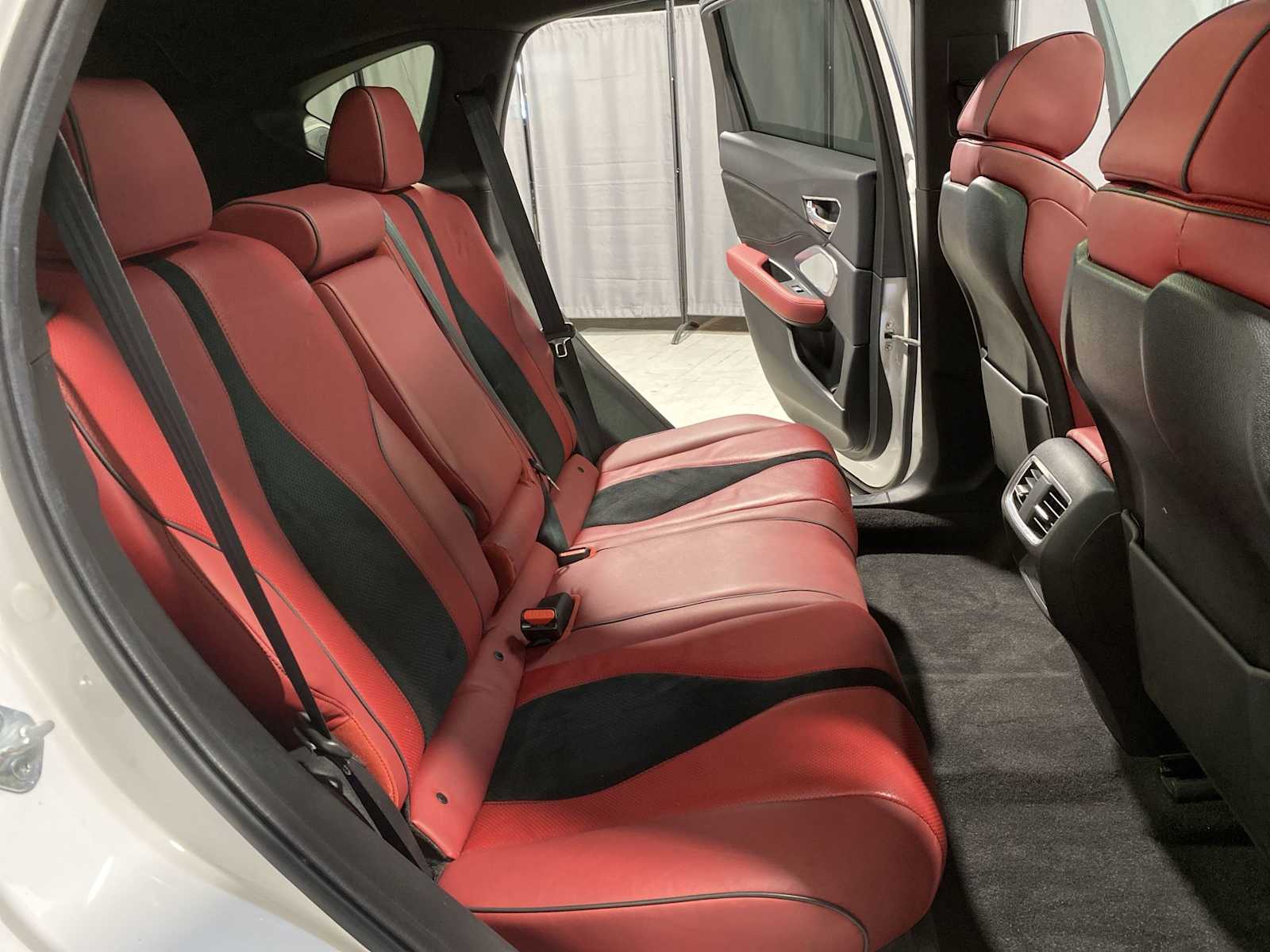 Thumbnail: 2024 Acura RDX - 13