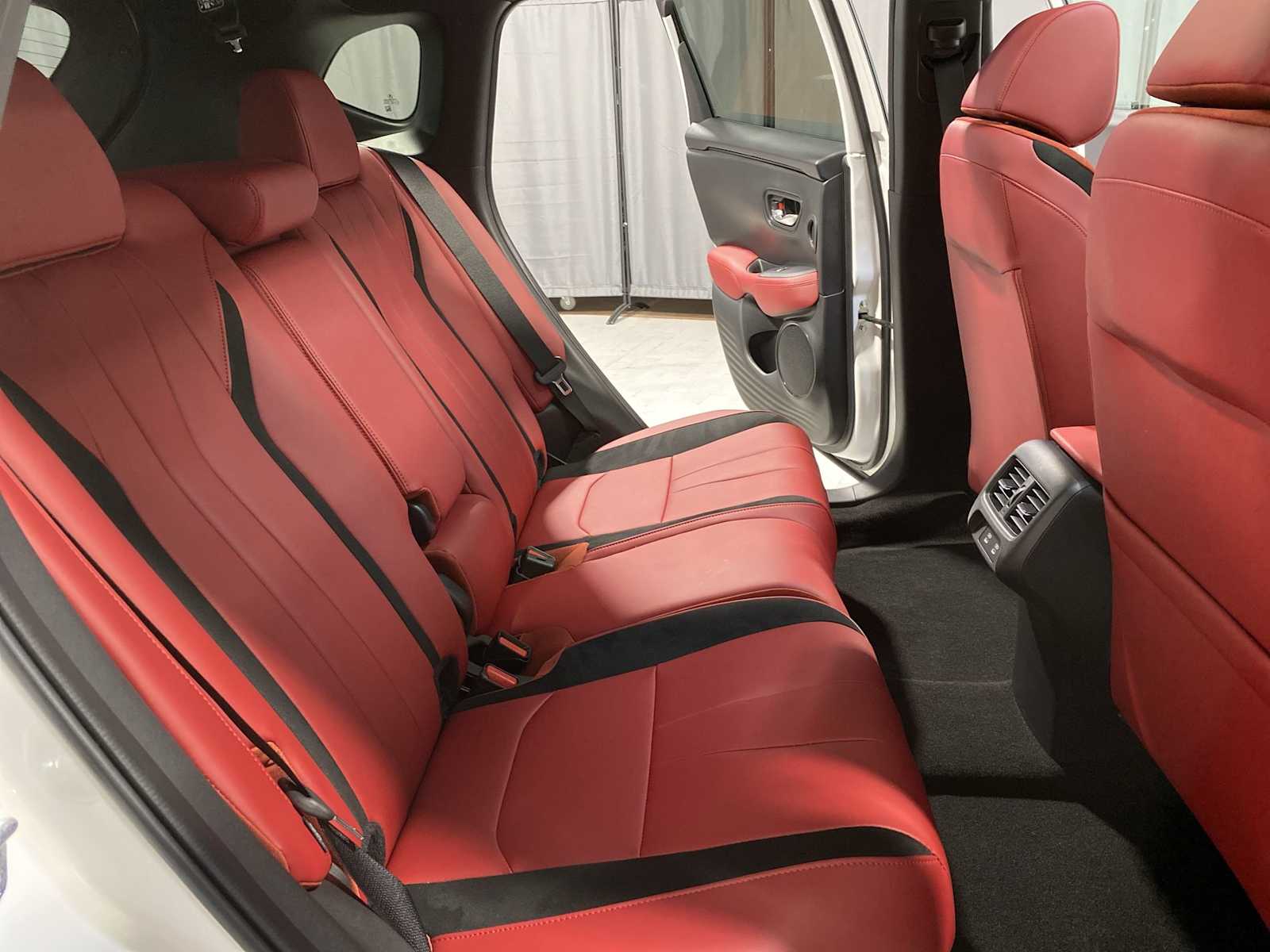 Thumbnail: 2025 Acura ADX - 13