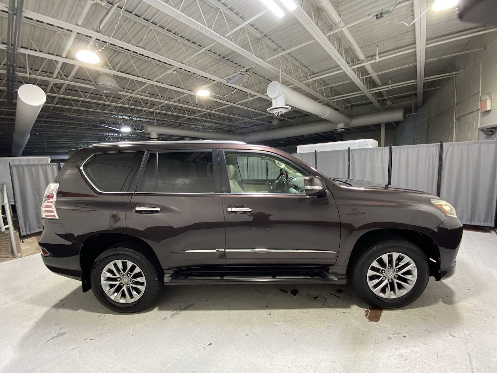 Thumbnail: 2015 Lexus GX - 26
