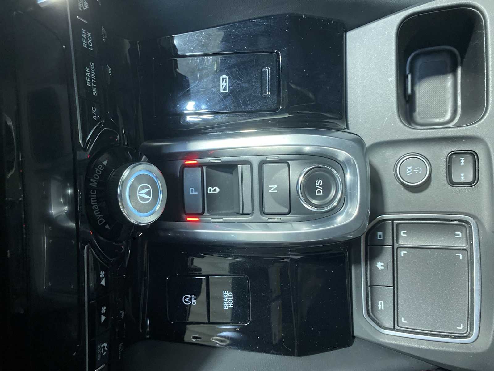 Thumbnail: 2023 Acura MDX - 17