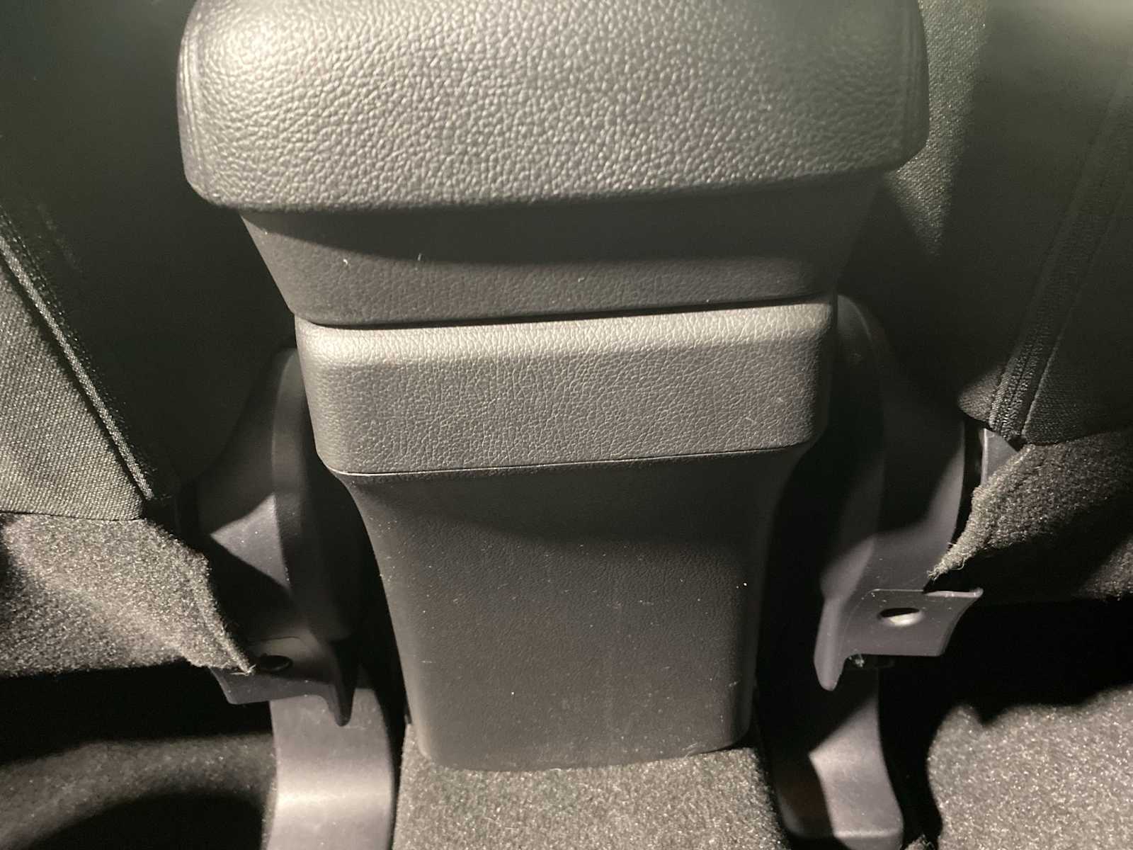 Thumbnail: 2019 Mitsubishi Outlander Sport - 25