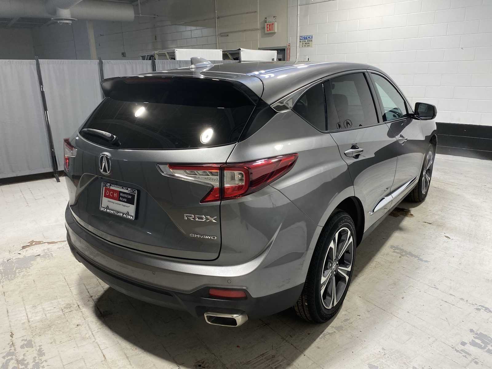 Thumbnail: 2025 Acura RDX - 26