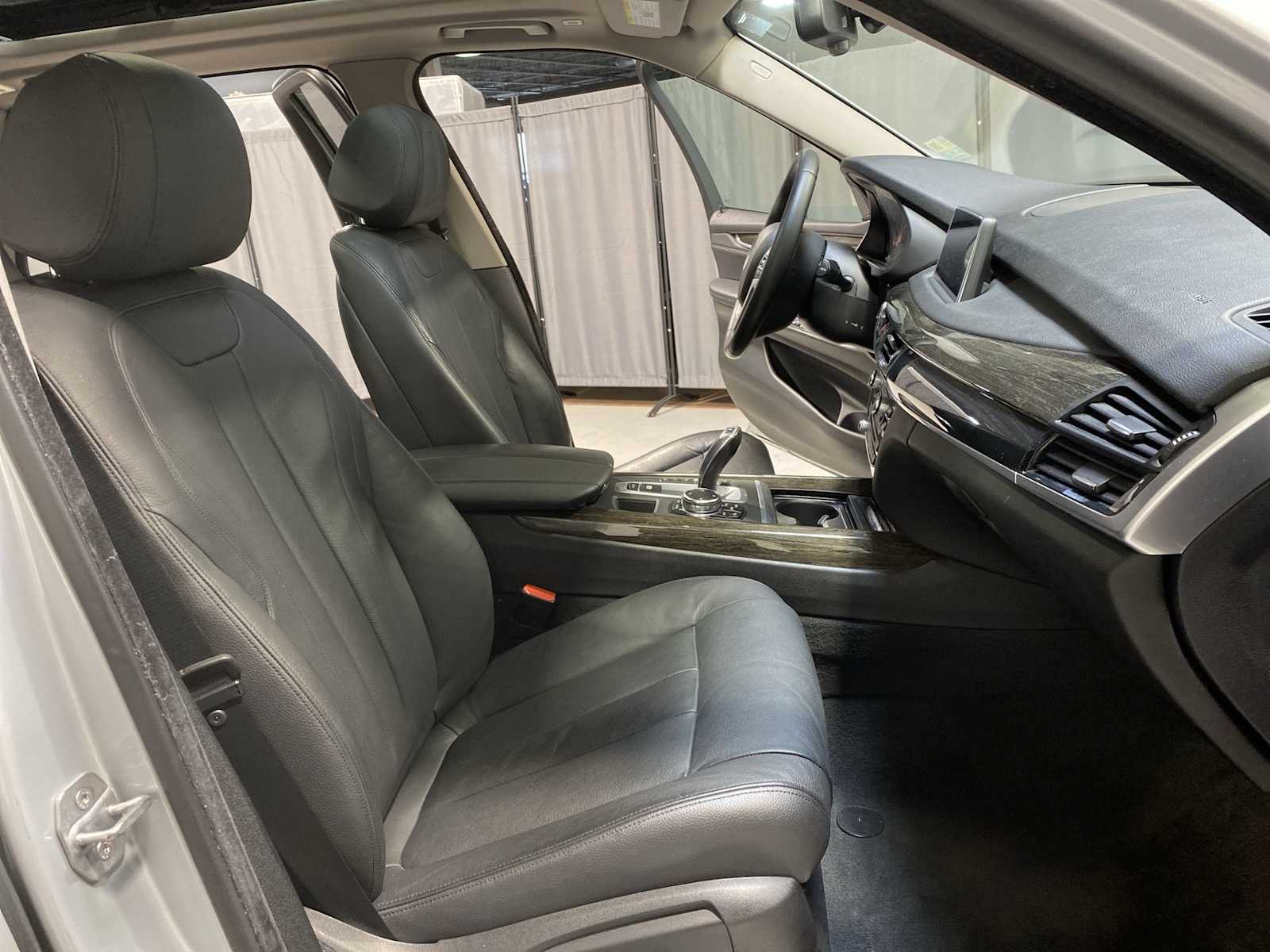 Thumbnail: 2016 BMW X5 - 14