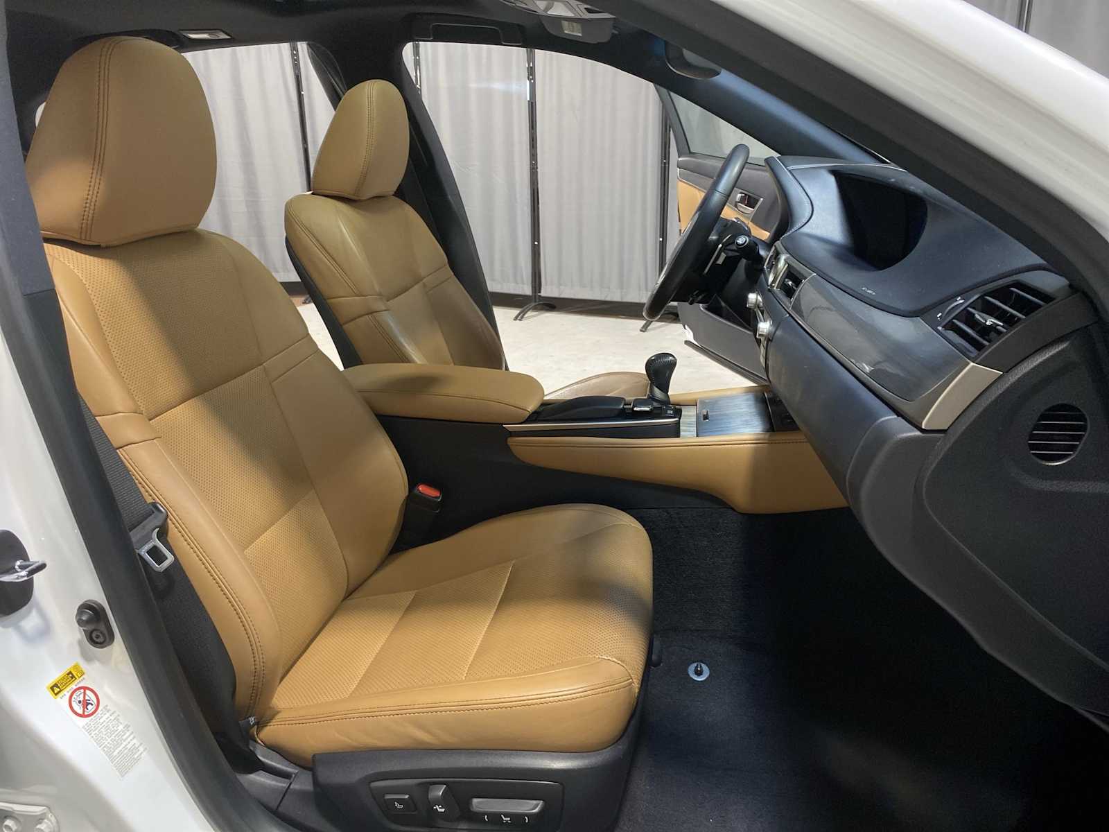 Thumbnail: 2015 Lexus GS - 14