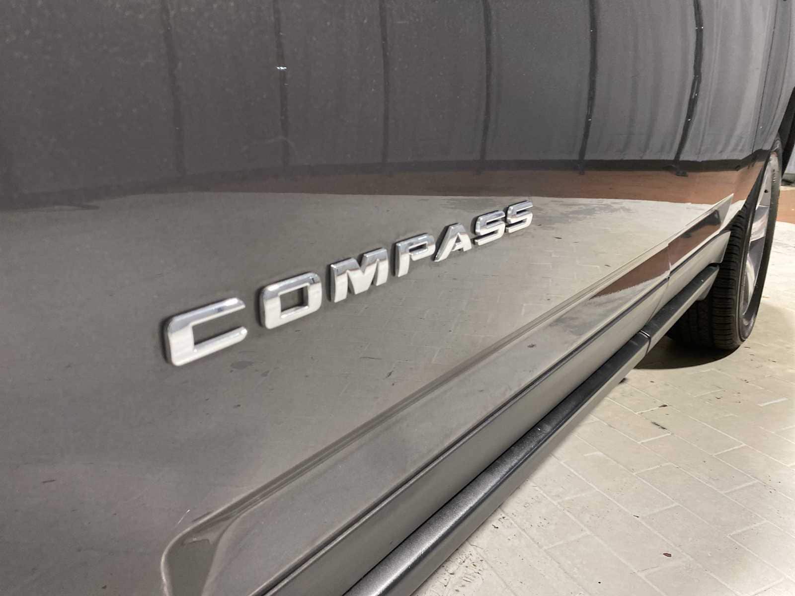 Thumbnail: 2017 Jeep Compass - 7
