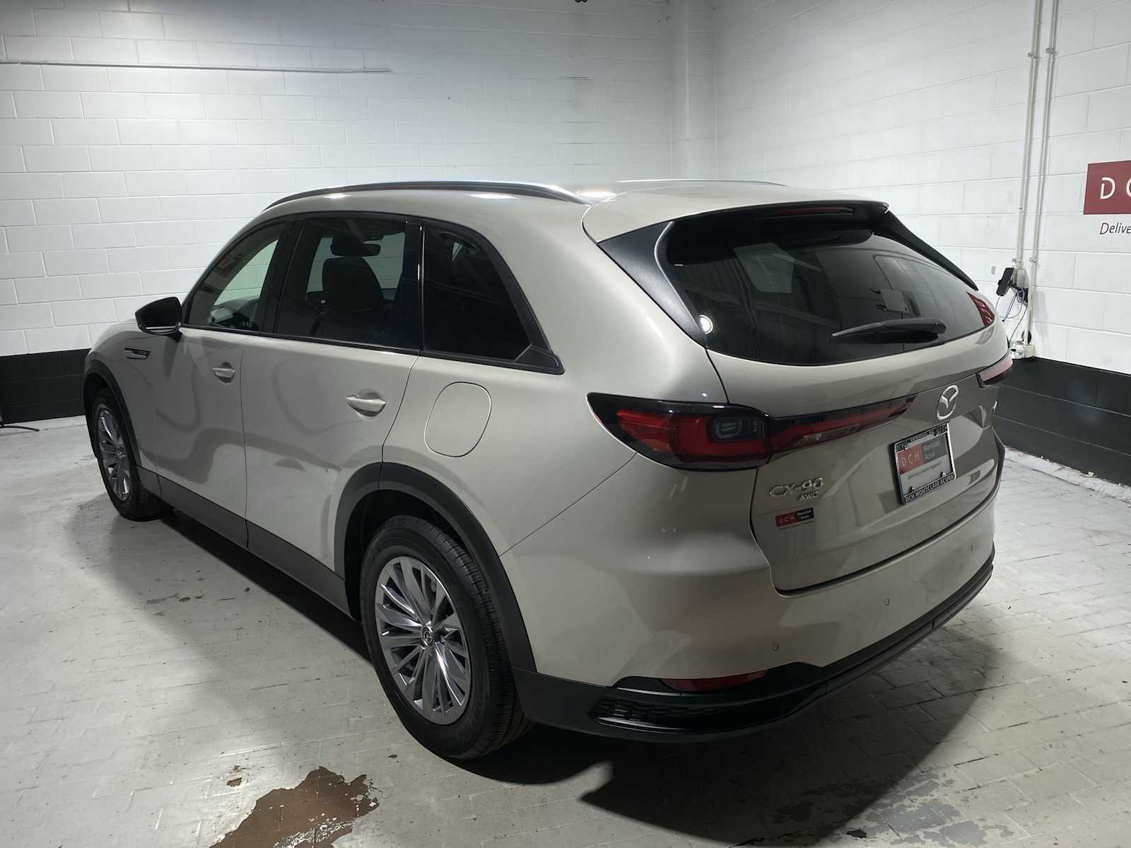 Thumbnail: 2025 Mazda CX-90 - 4