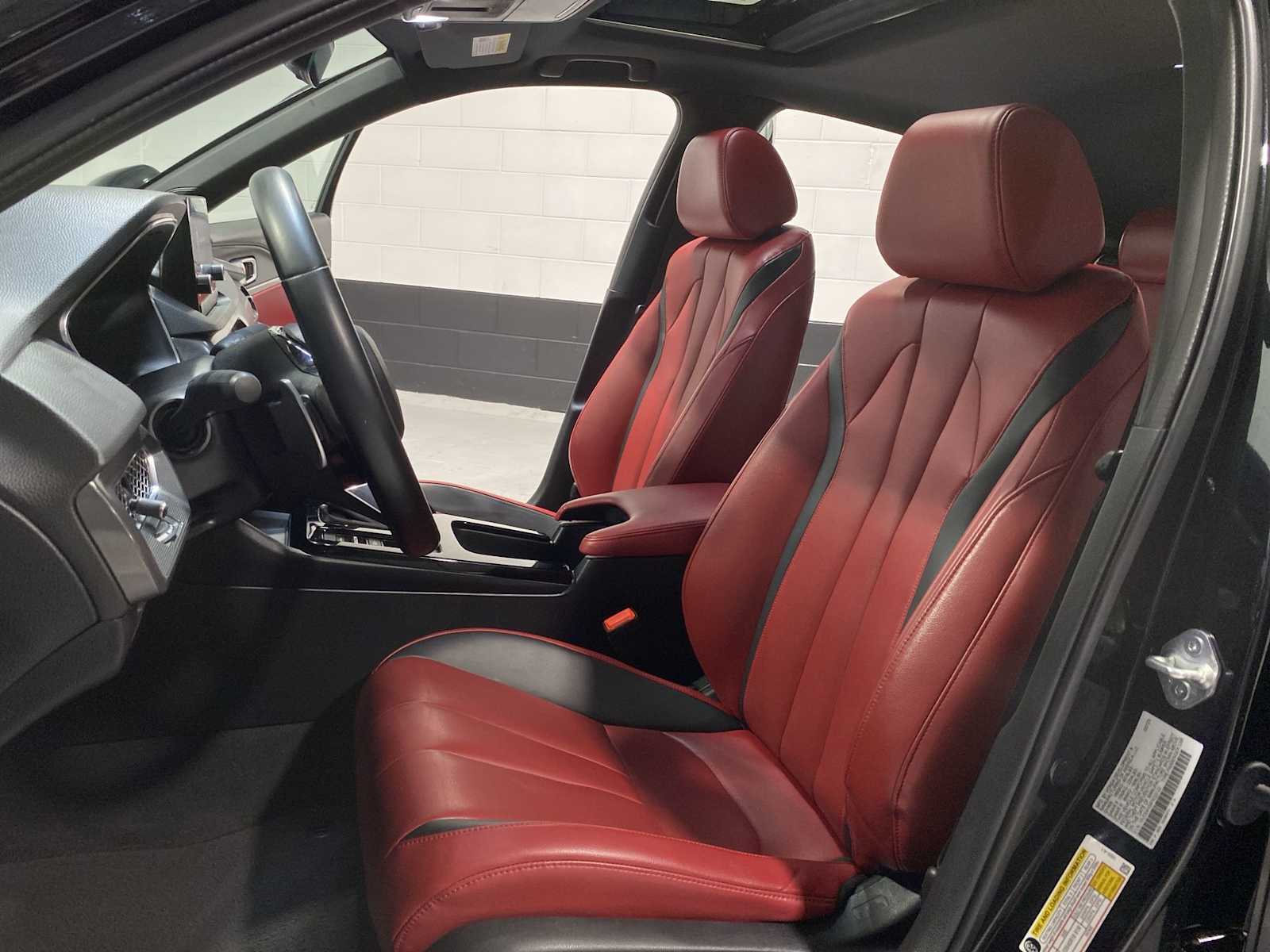 Thumbnail: 2023 Acura Integra - 11