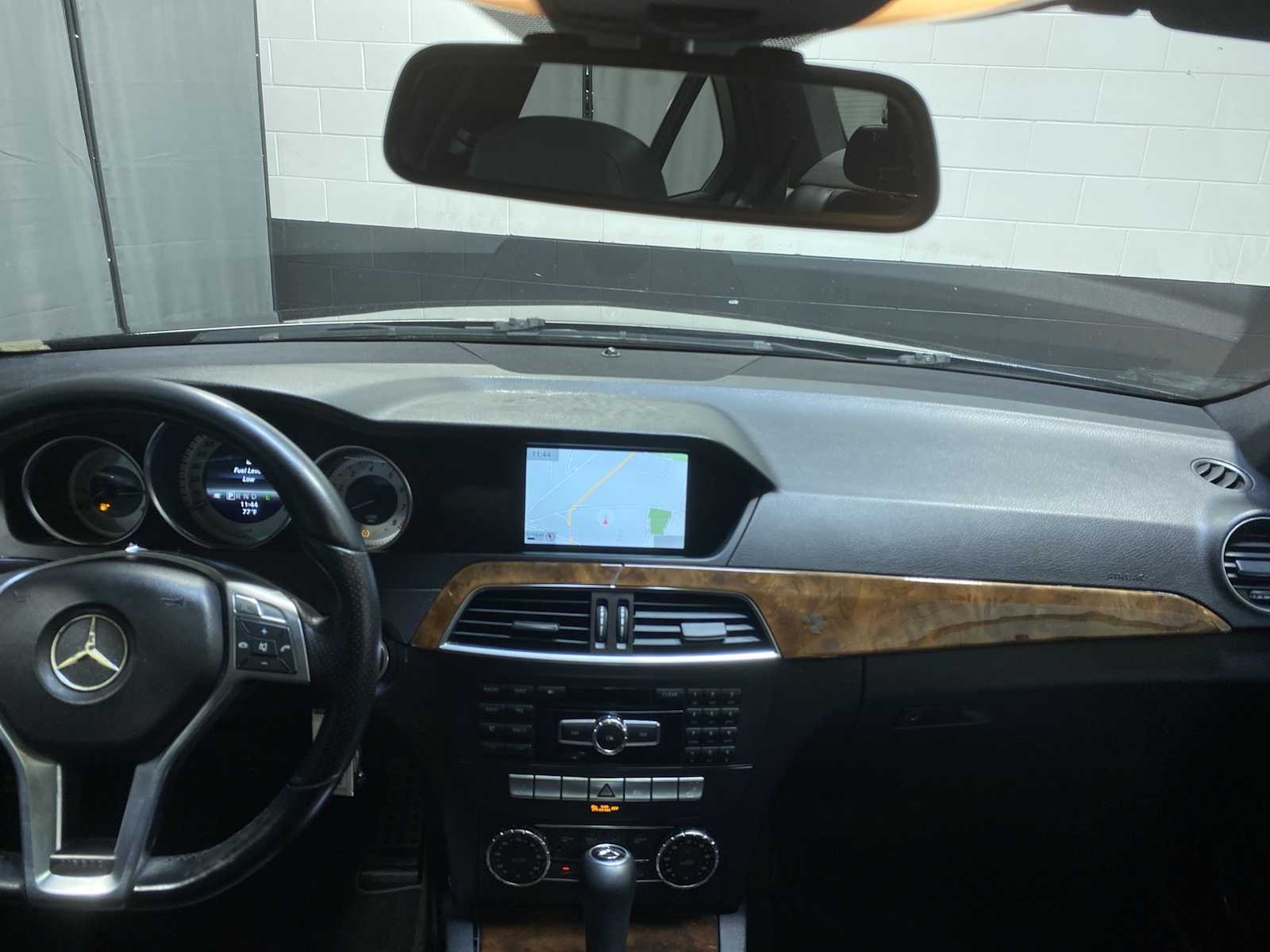 Thumbnail: 2013 Mercedes-Benz C-Class - 9