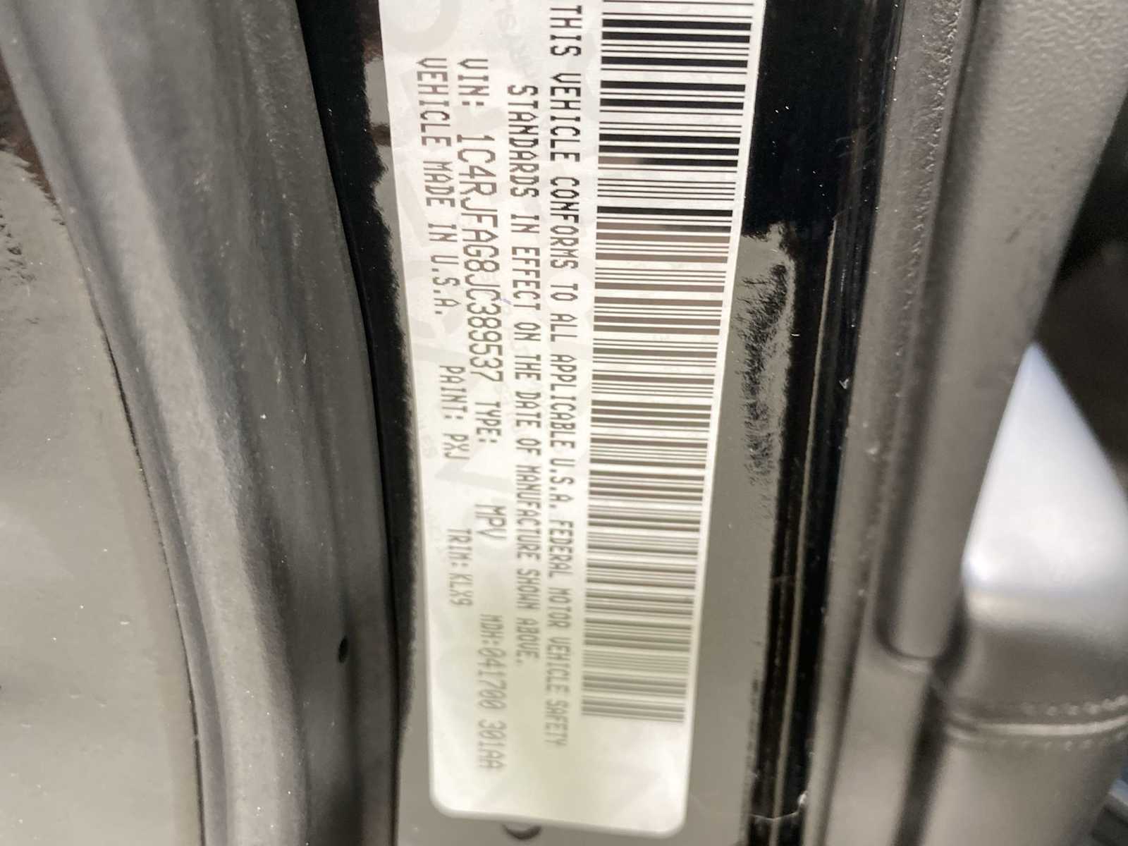 Thumbnail: 2018 Jeep Grand Cherokee - 21