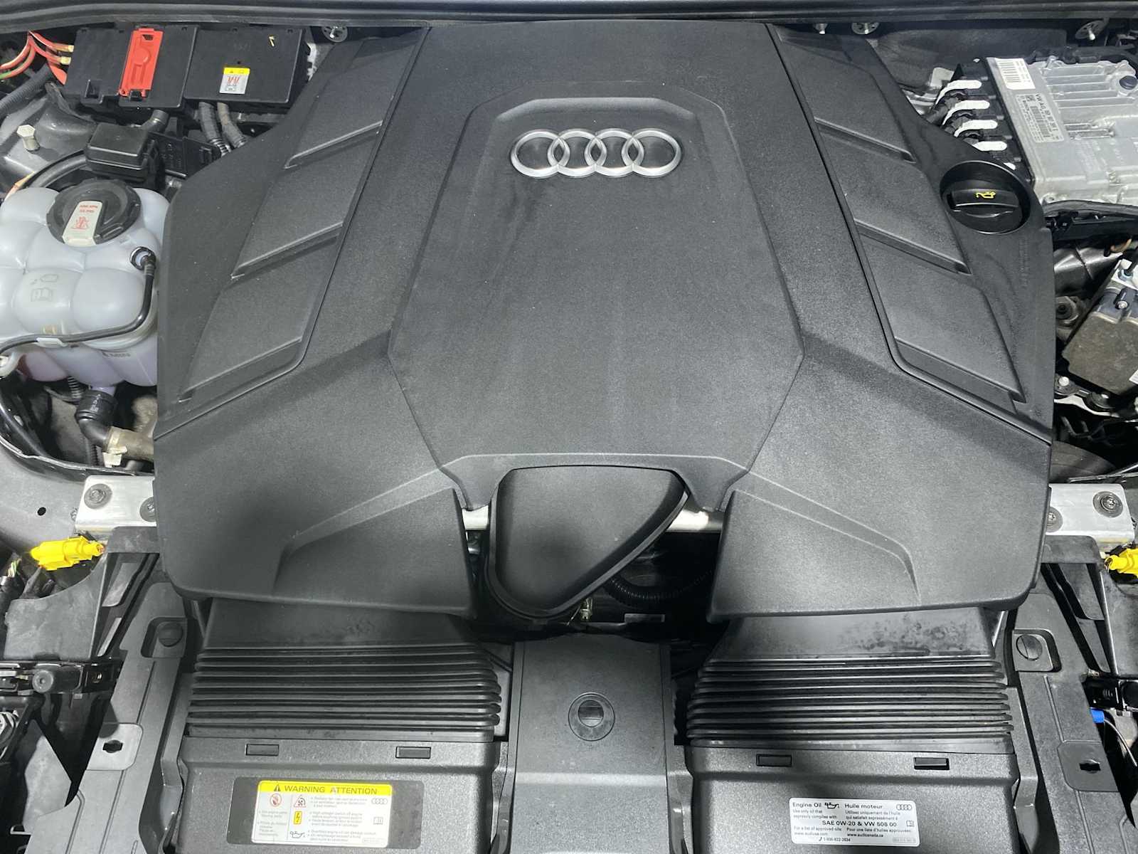Thumbnail: 2021 Audi Q7 - 8