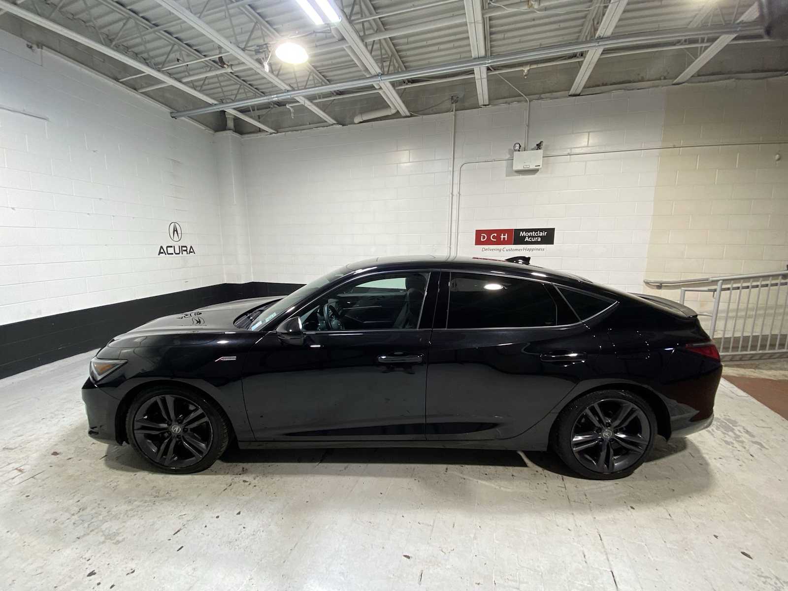 Thumbnail: 2023 Acura Integra - 3