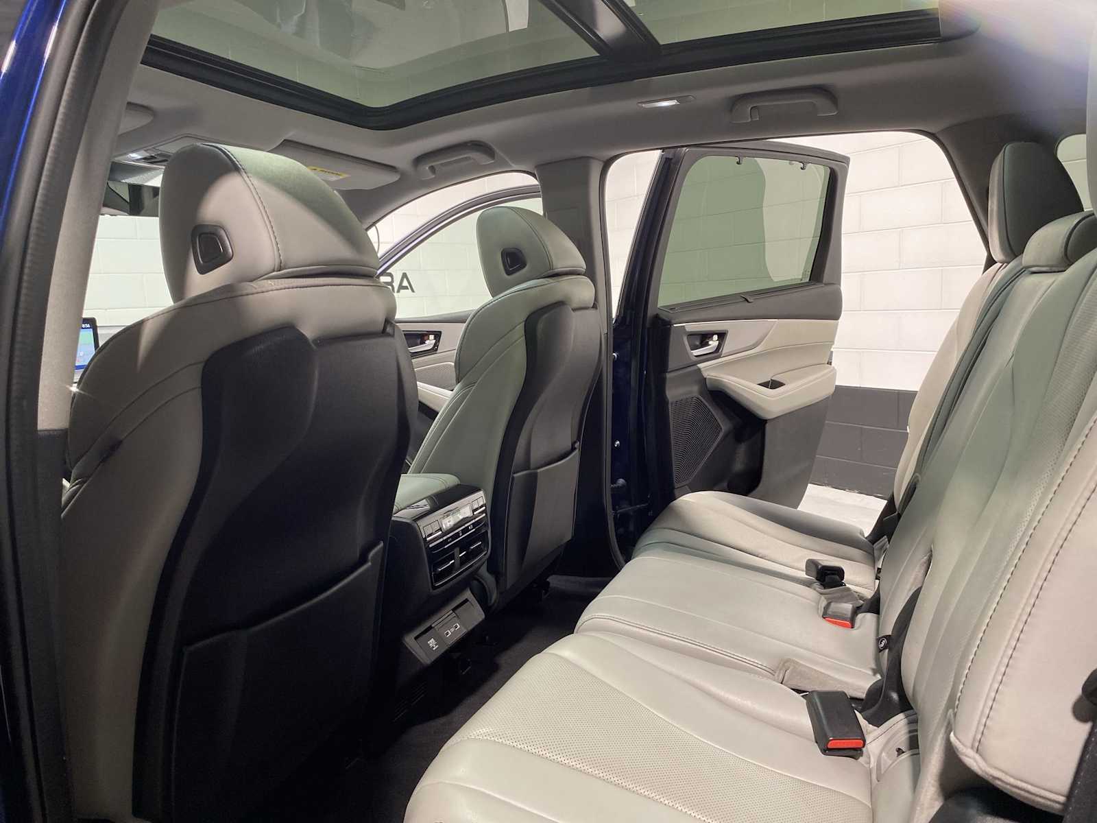 Thumbnail: 2022 Acura MDX - 12