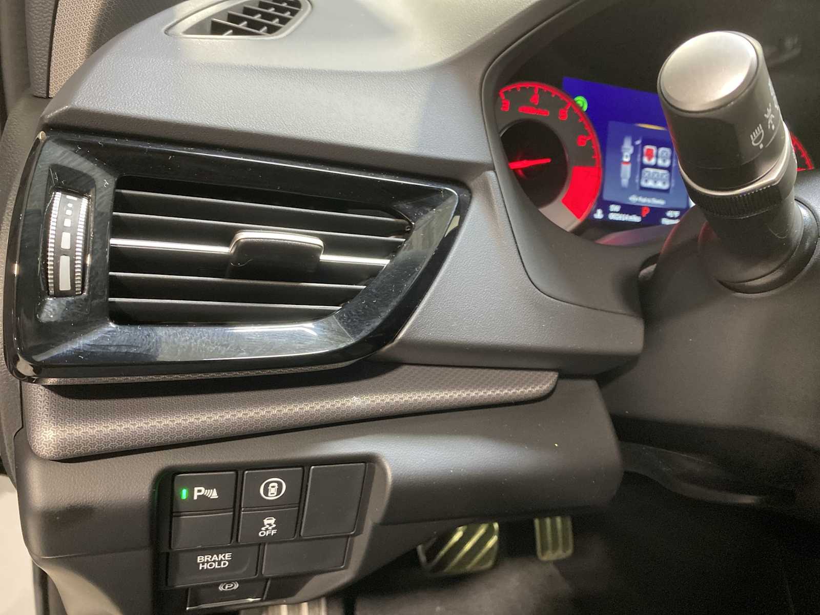 Thumbnail: 2025 Acura RDX - 24