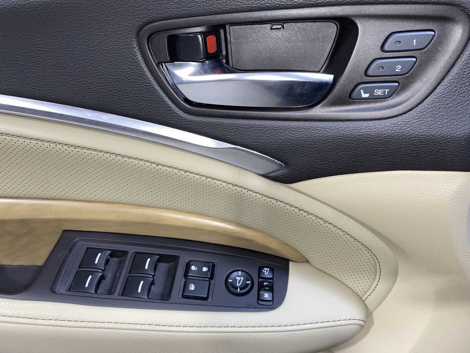 Thumbnail: 2020 Acura MDX - 23