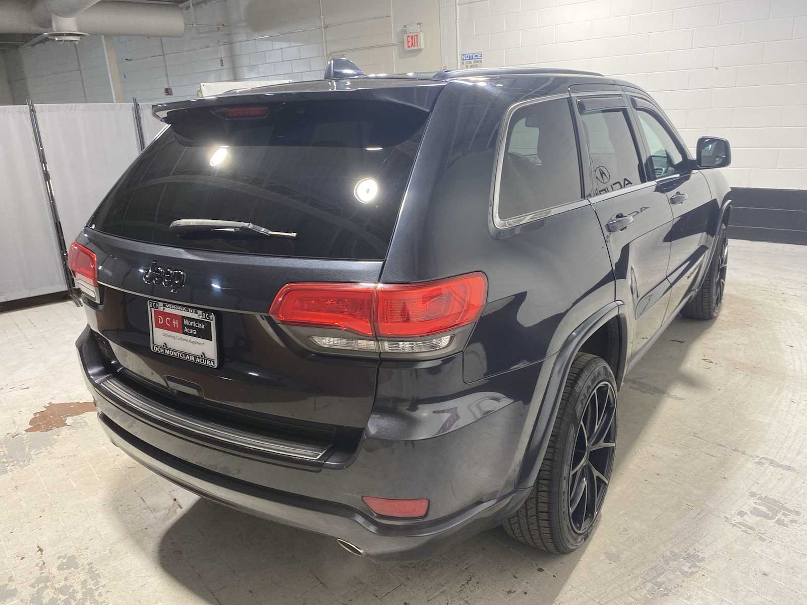 Thumbnail: 2014 Jeep Grand Cherokee - 26