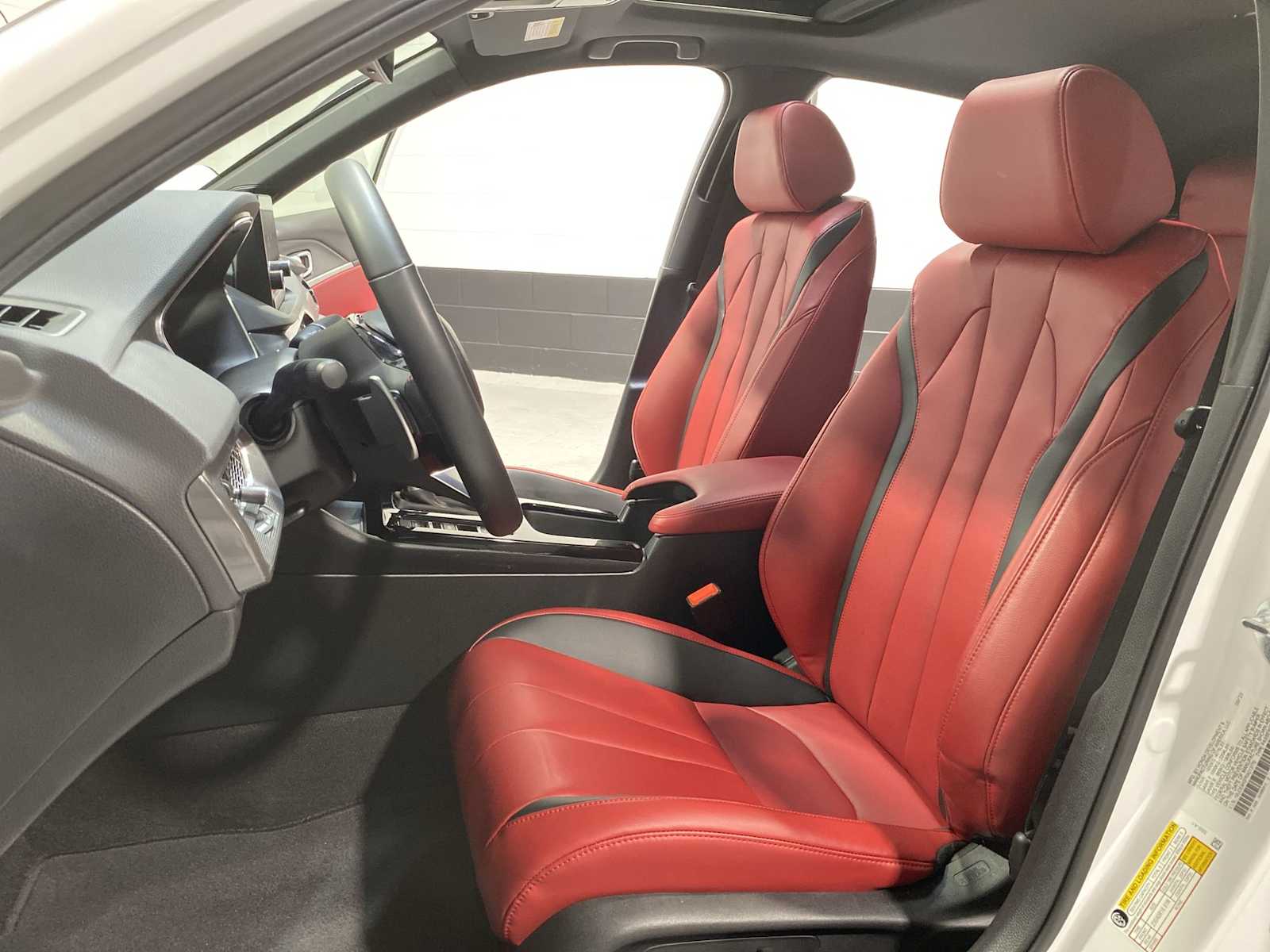 Thumbnail: 2024 Acura Integra - 11