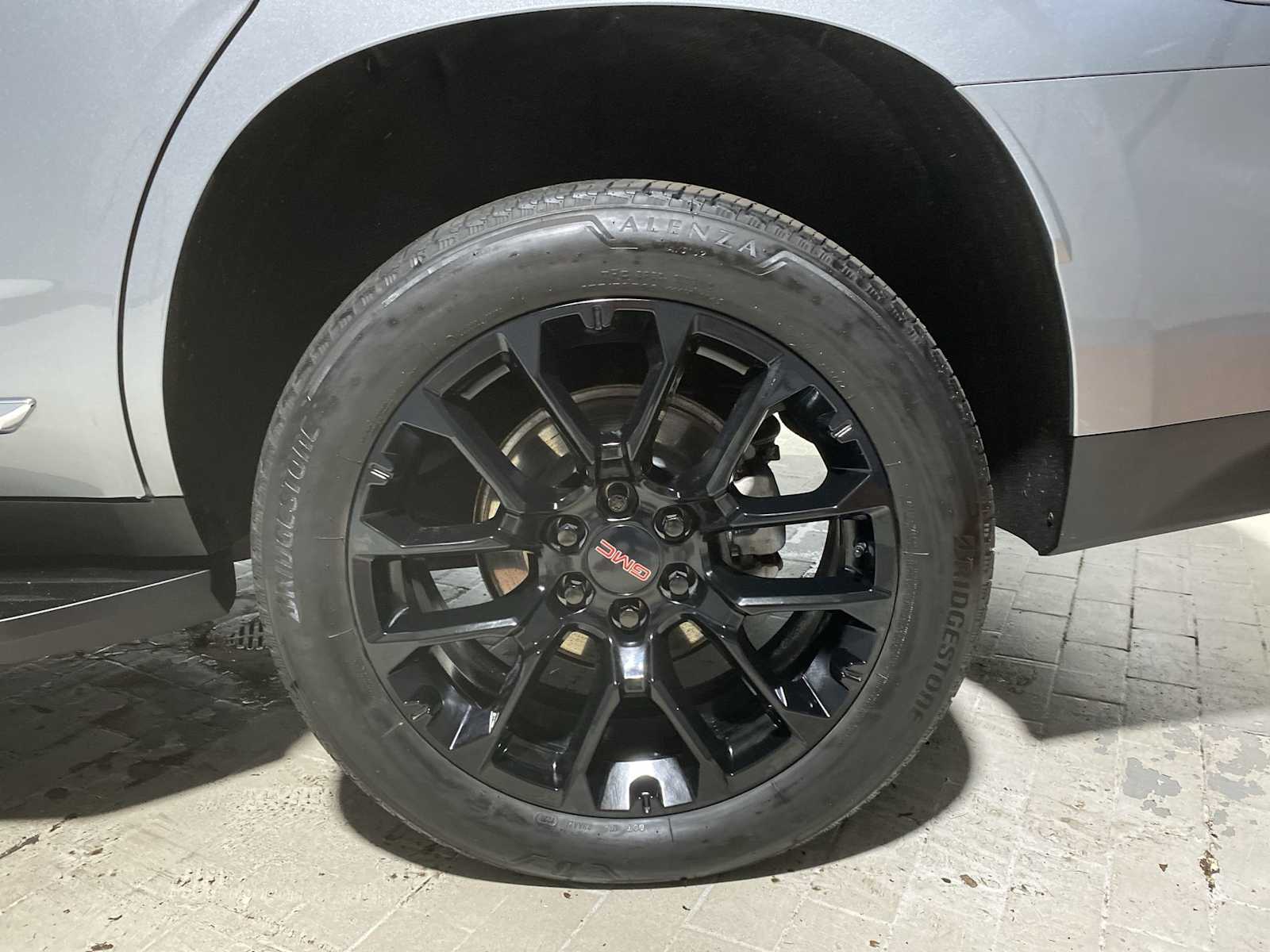 Thumbnail: 2023 GMC Yukon - 8