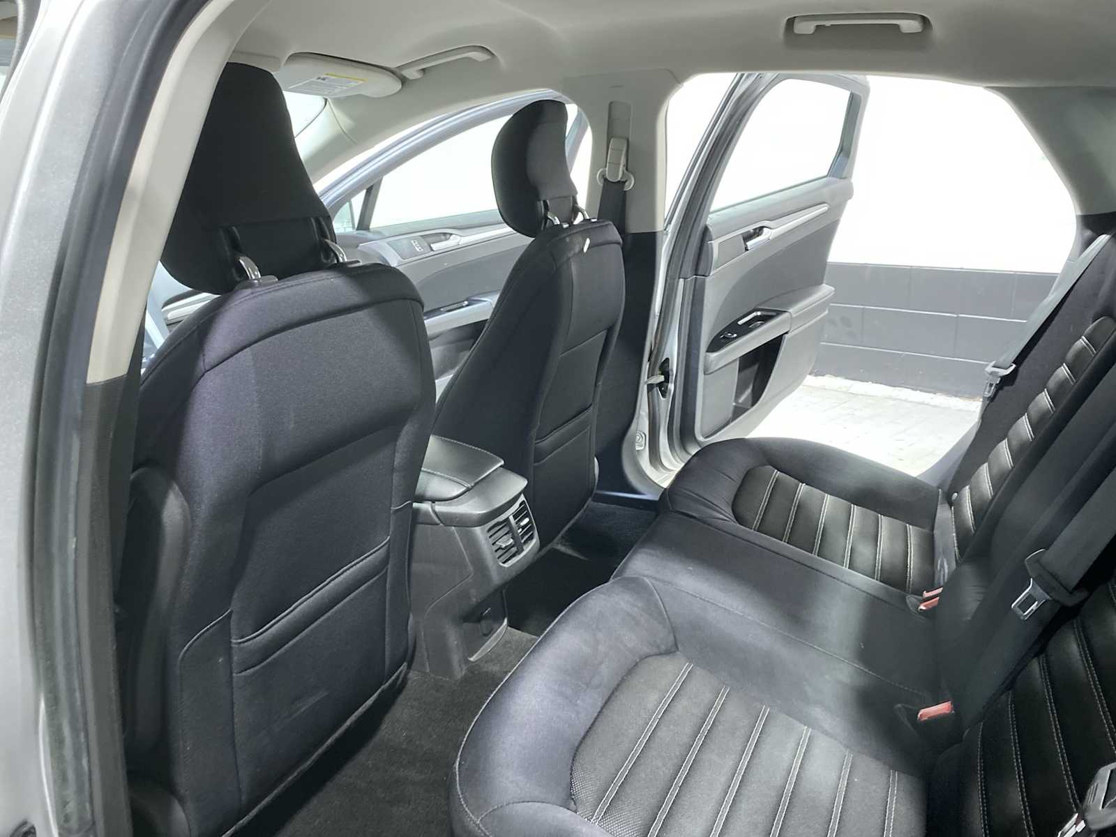 Thumbnail: 2014 Ford Fusion - 12