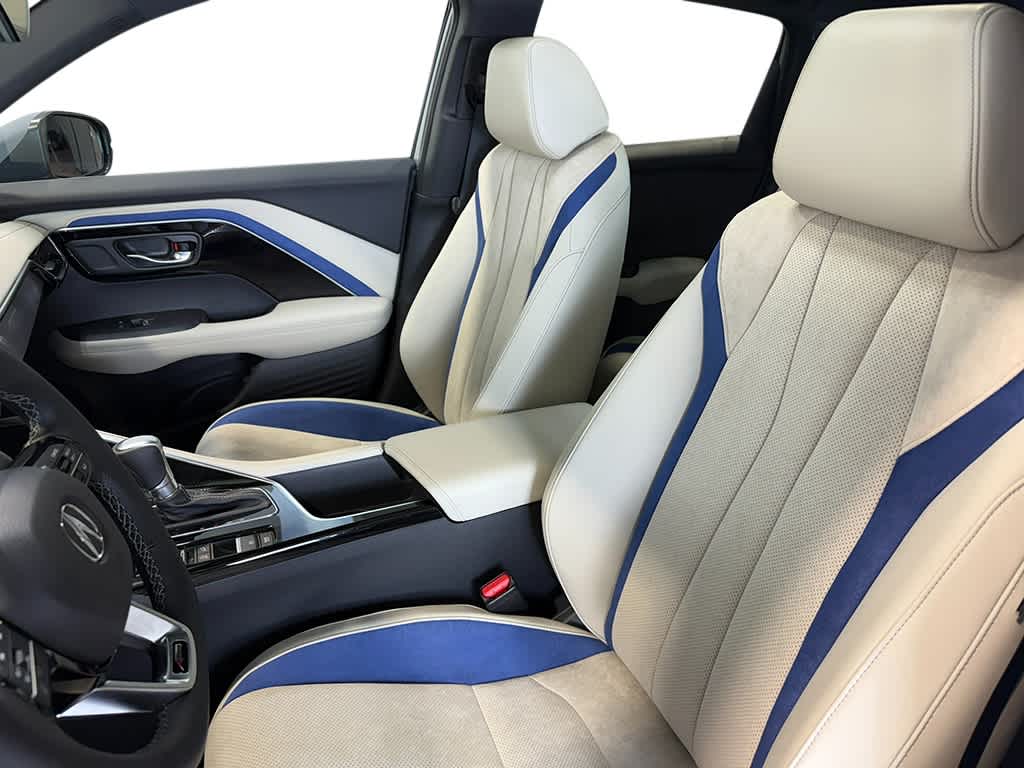 Thumbnail: 2025 Acura ADX - 15