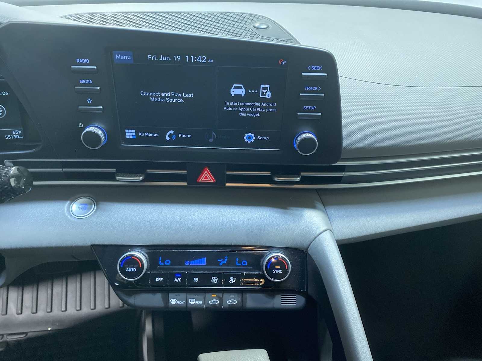 Thumbnail: 2023 Hyundai Elantra - 16