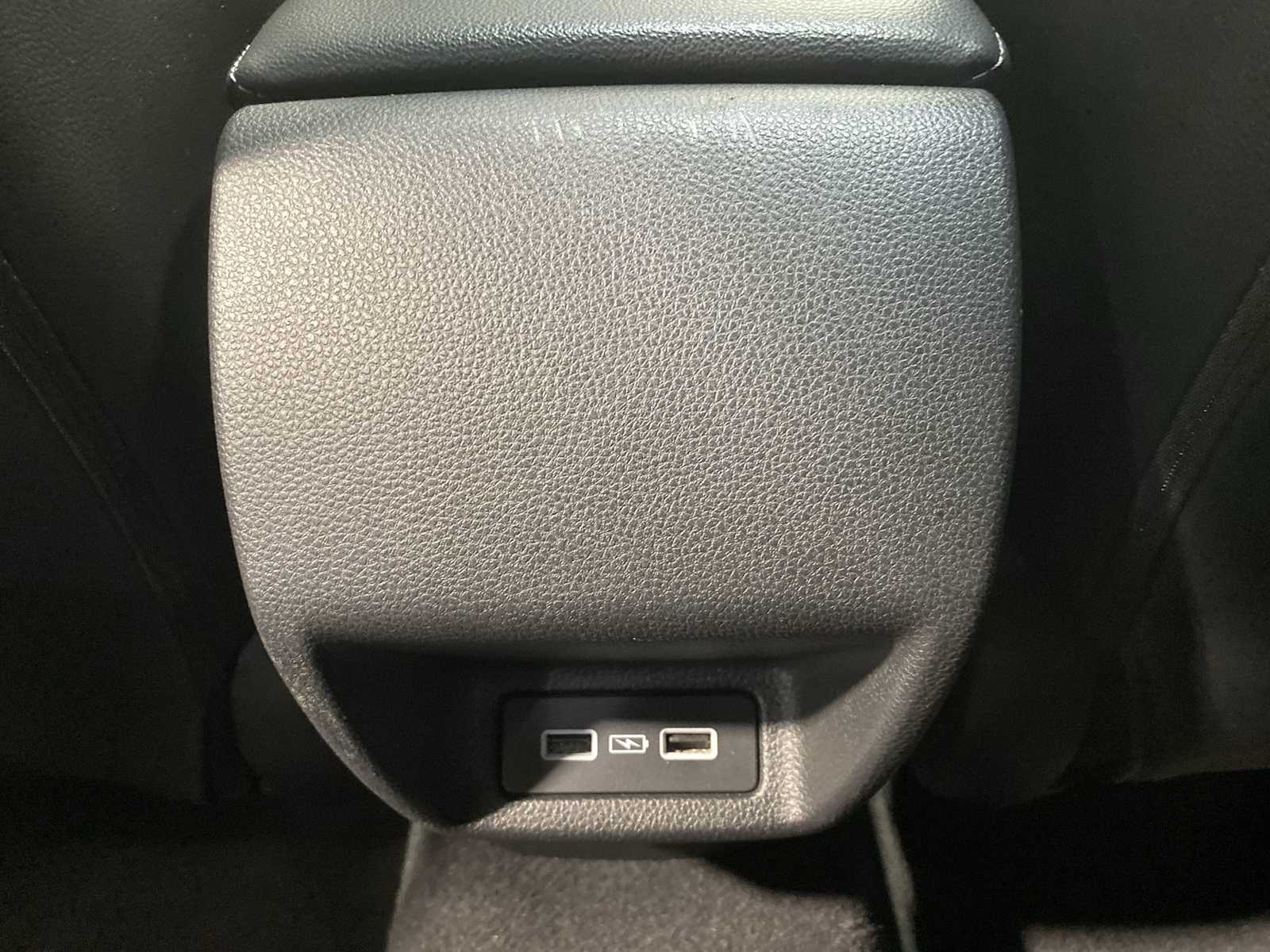 Thumbnail: 2023 Acura Integra - 25