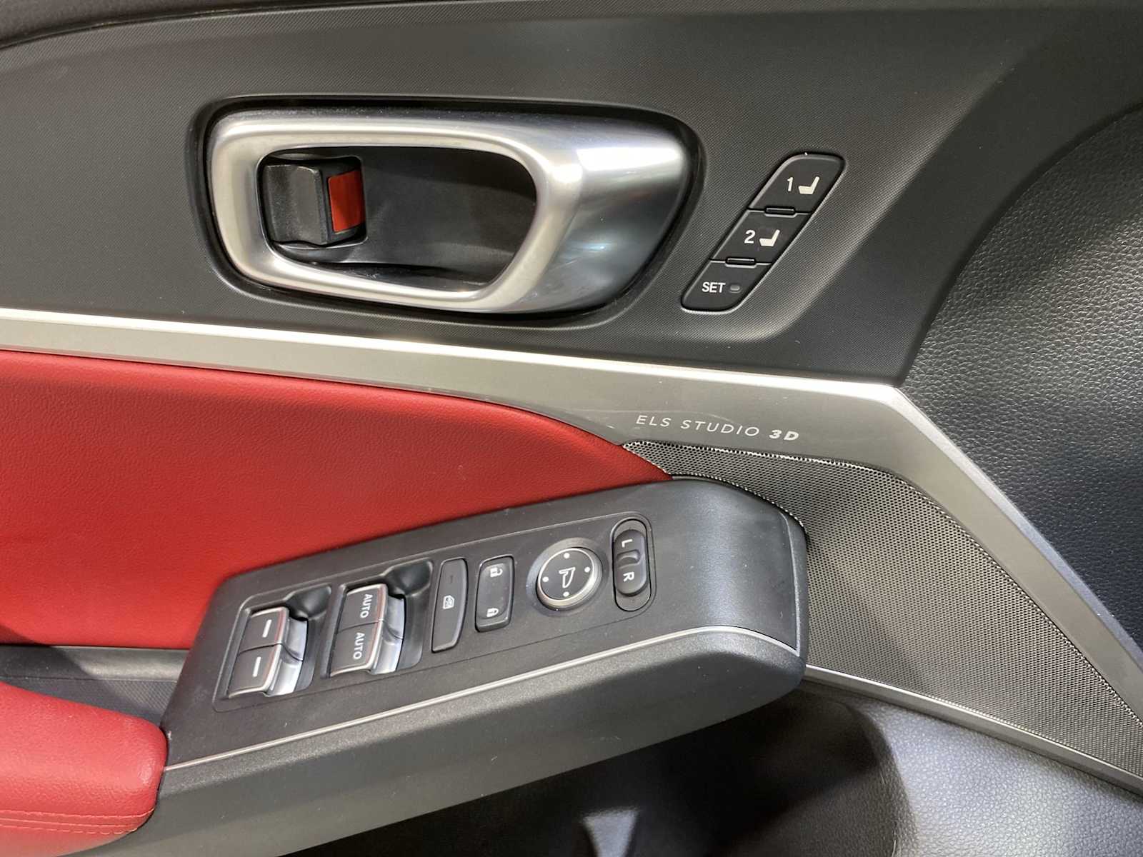 Thumbnail: 2024 Acura Integra - 23