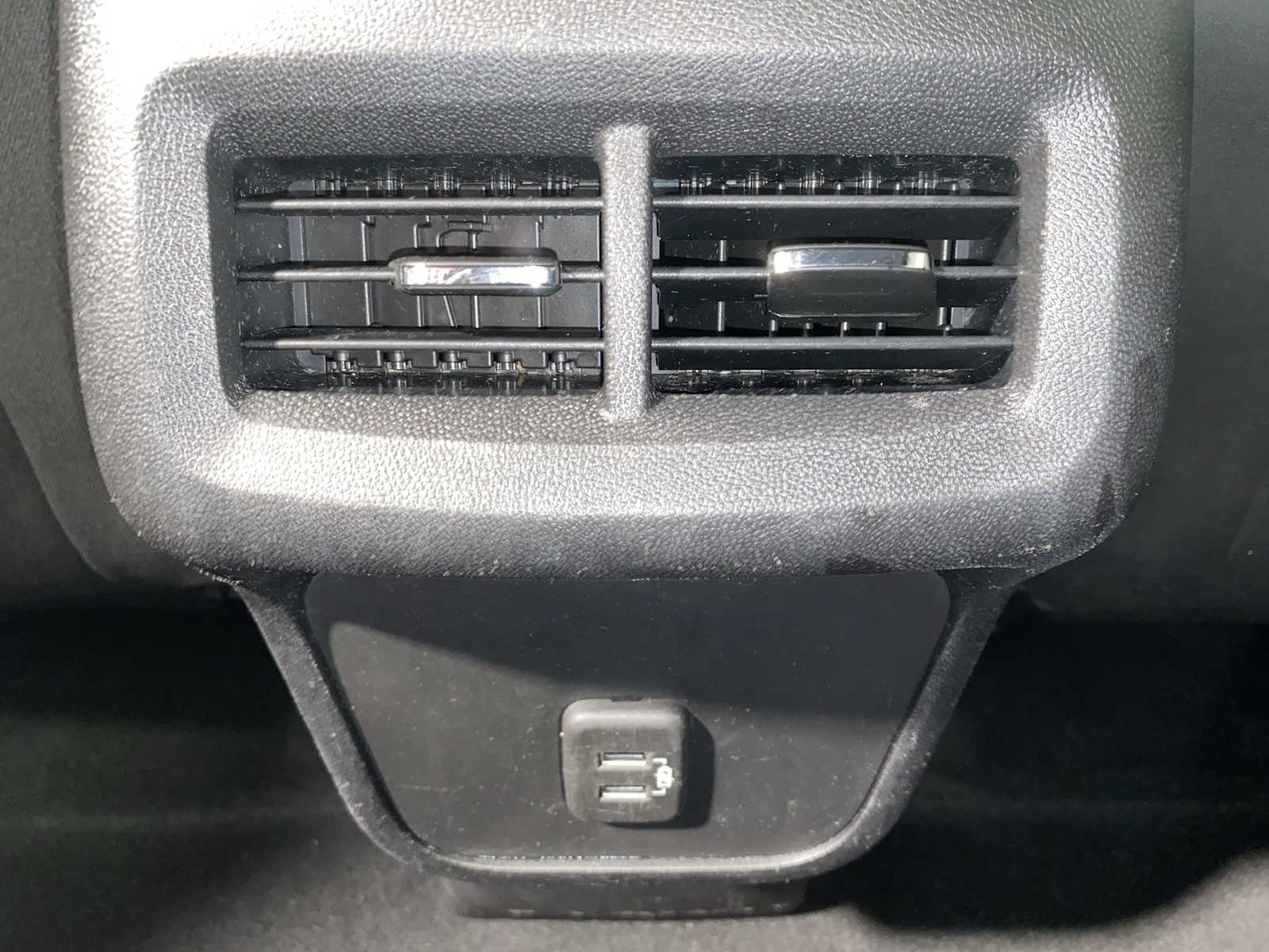 Thumbnail: 2019 Chevrolet Equinox - 25