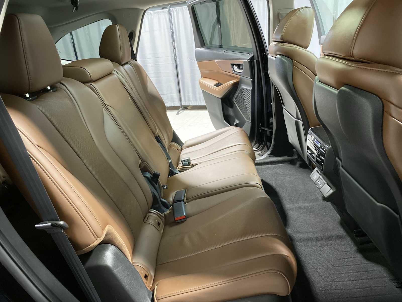 Thumbnail: 2023 Acura MDX - 13