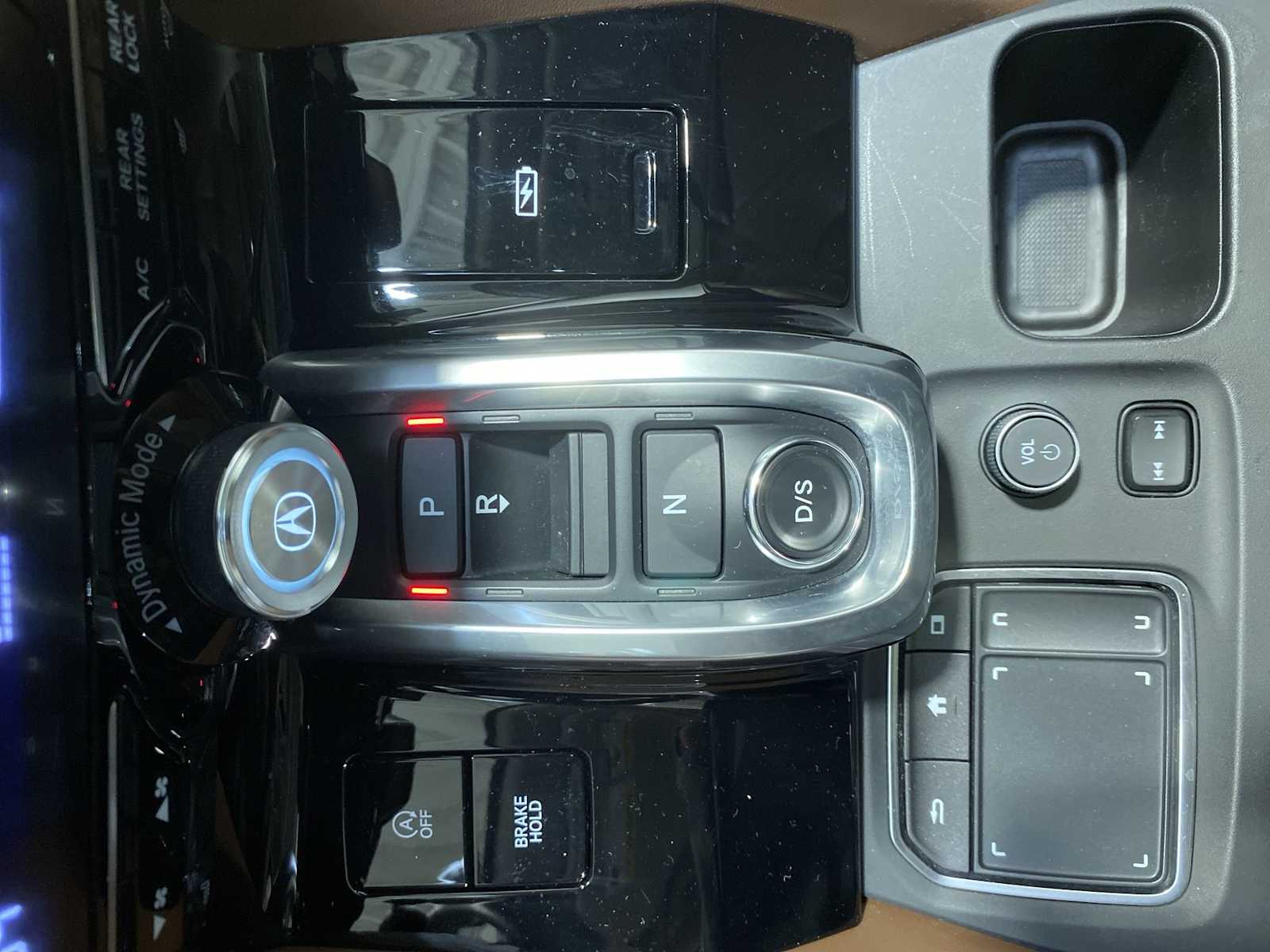 Thumbnail: 2023 Acura MDX - 17