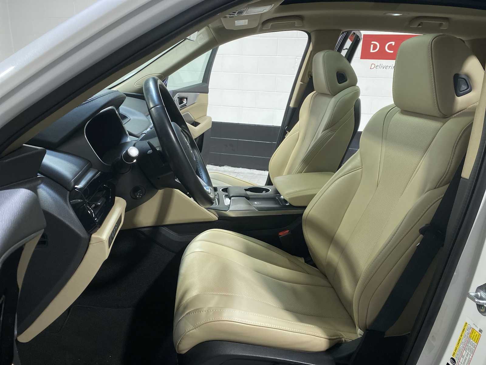 Thumbnail: 2023 Acura MDX - 11