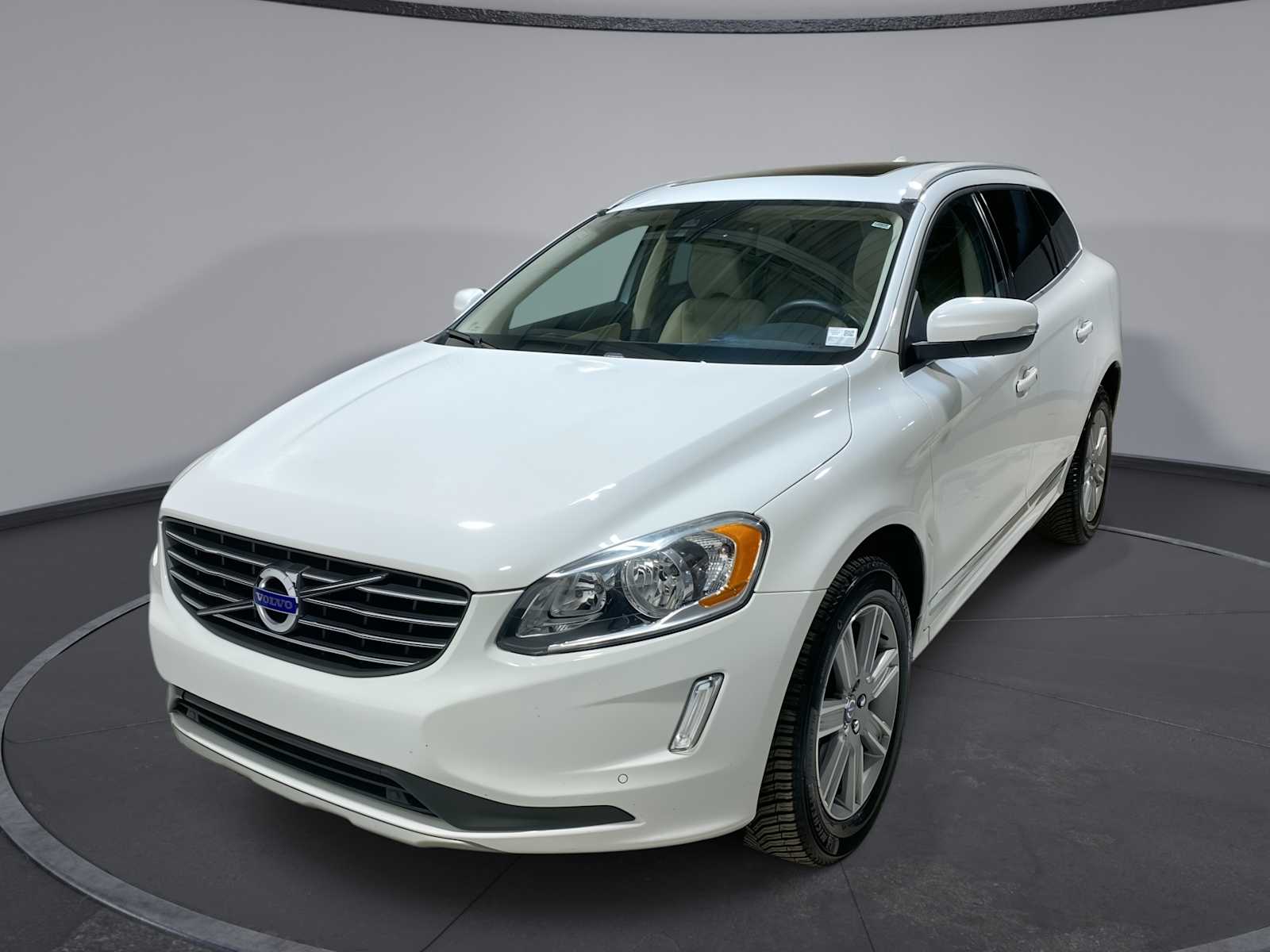 2016 Volvo XC60 T6 -
                  Verona, NJ