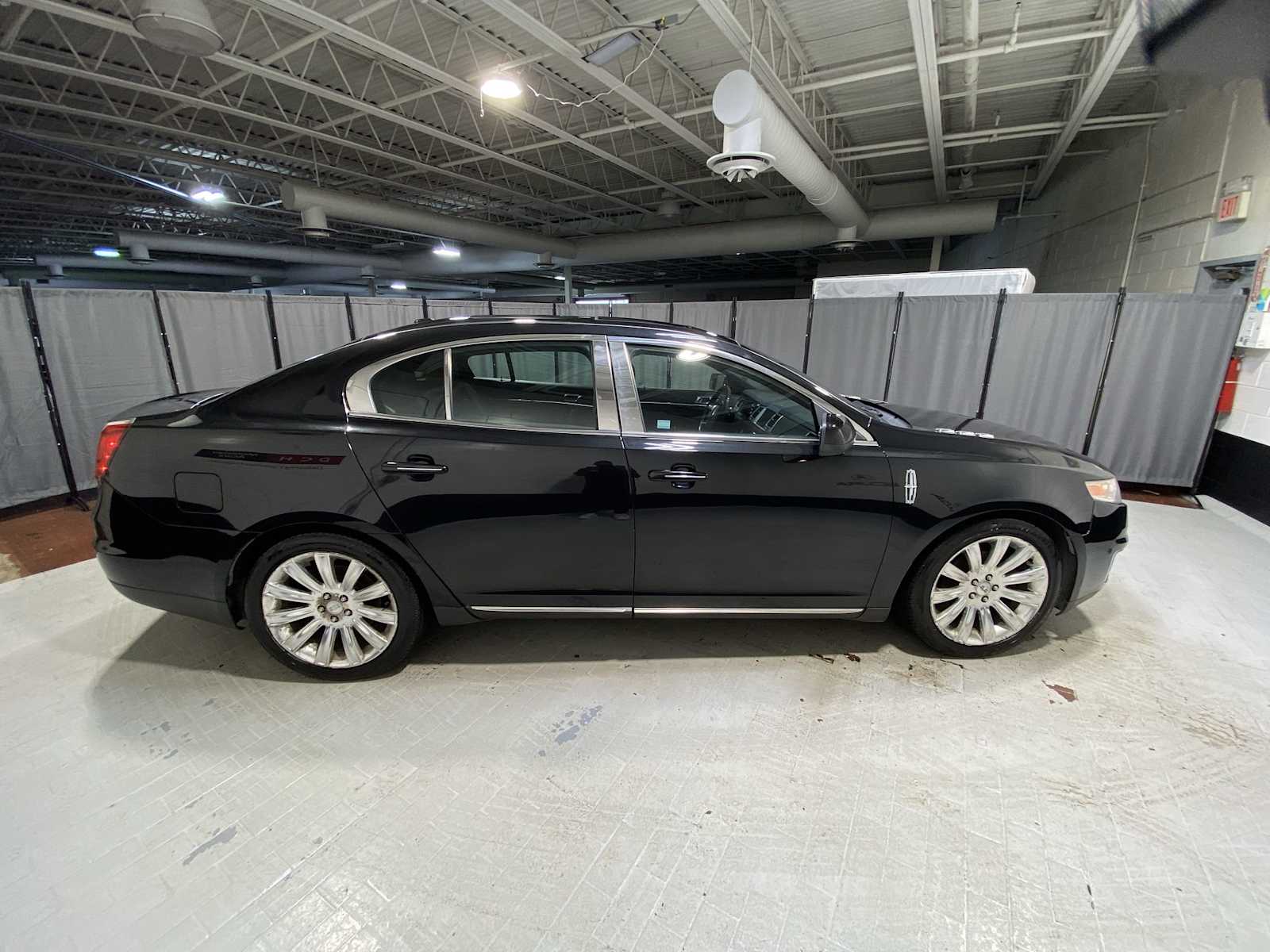 2010 Lincoln MKS EcoBoost 27