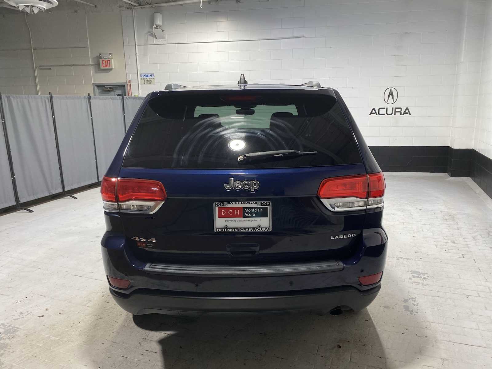 Thumbnail: 2017 Jeep Grand Cherokee - 5