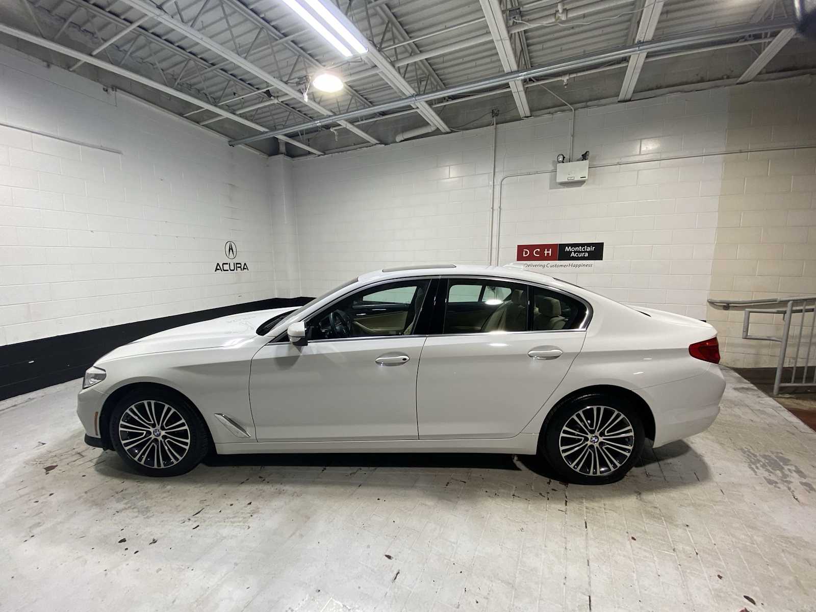 Thumbnail: 2020 BMW 5 Series - 3