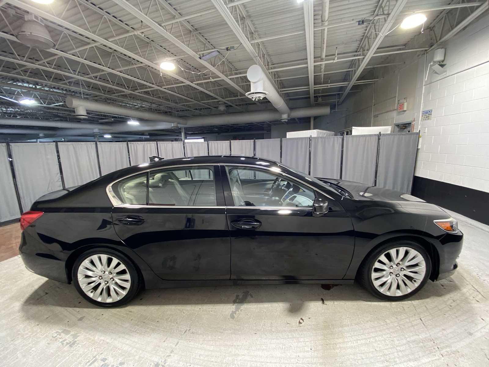 Thumbnail: 2014 Acura RLX - 27