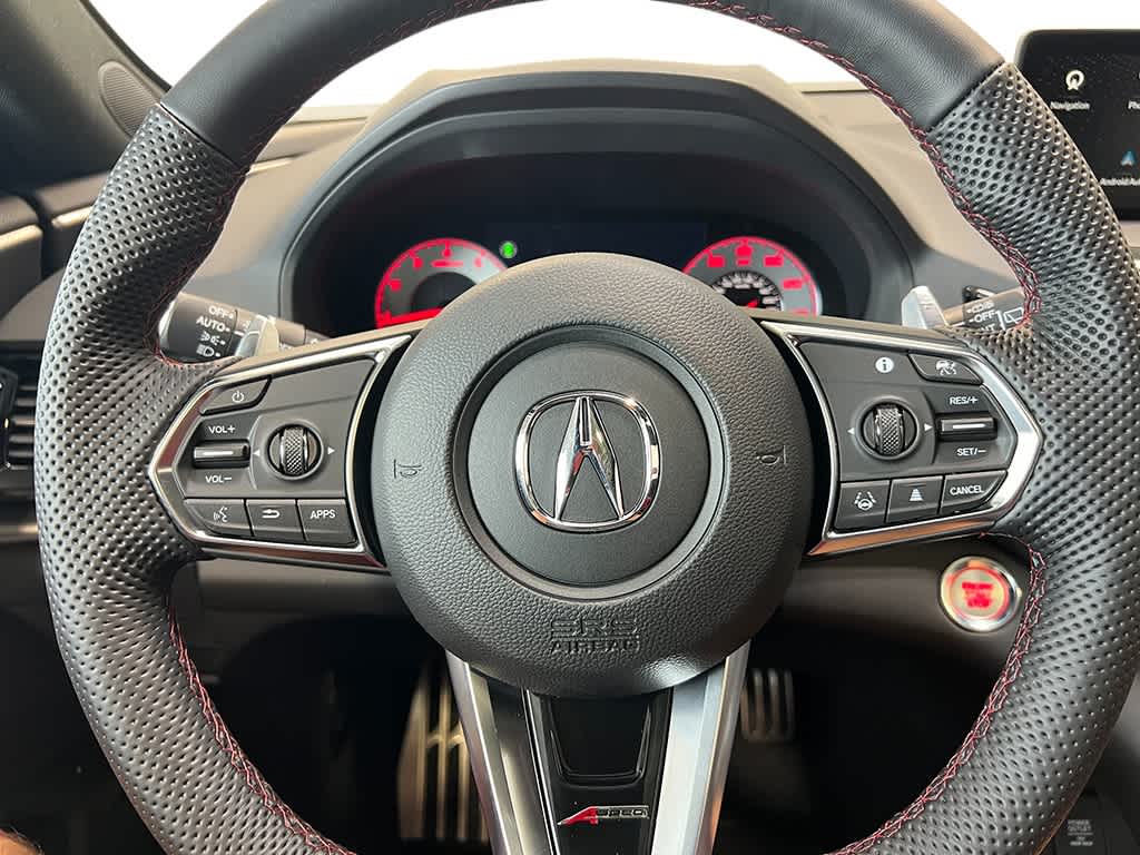 Thumbnail: 2025 Acura RDX - 12
