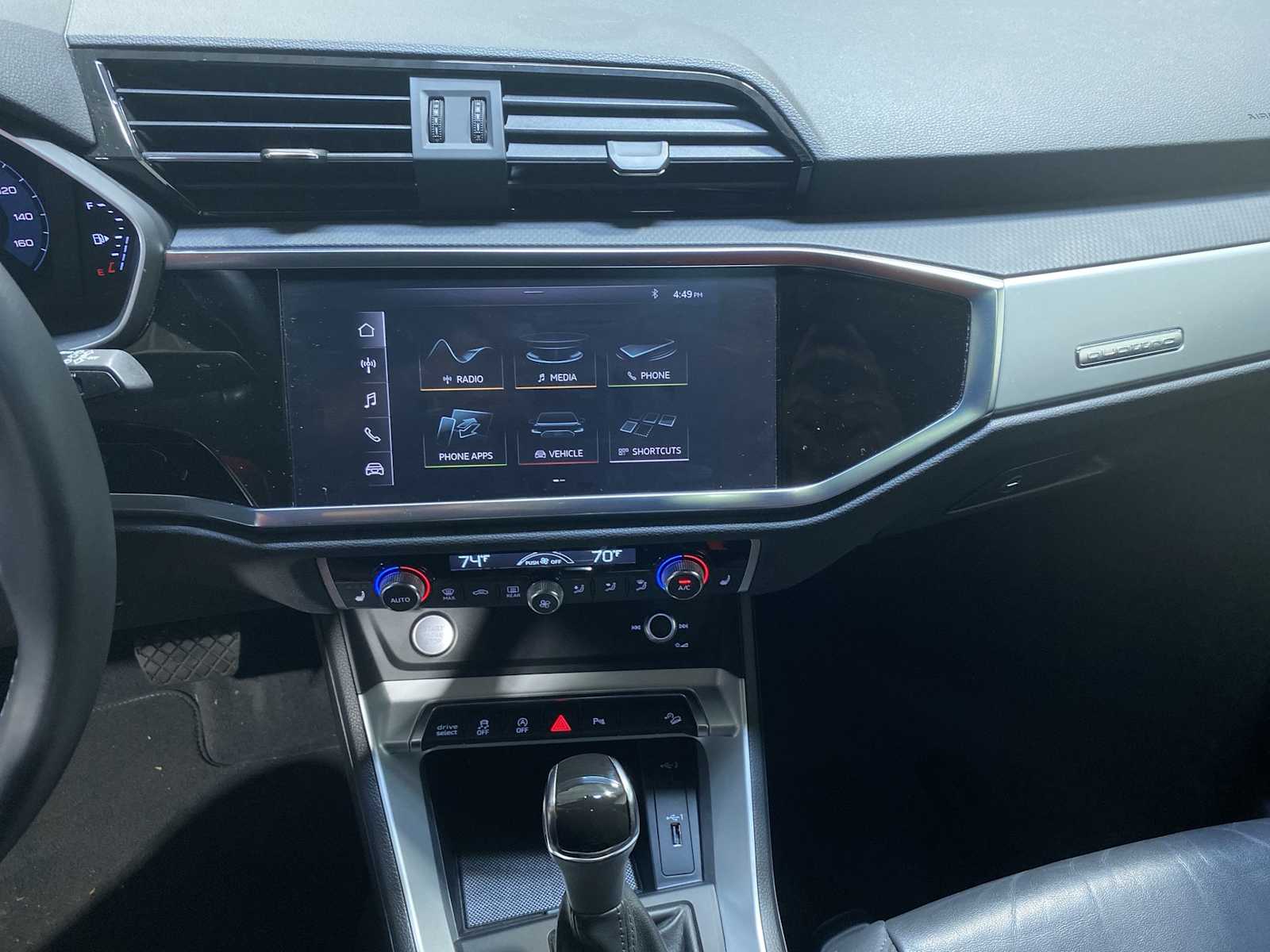 Thumbnail: 2019 Audi Q3 - 16