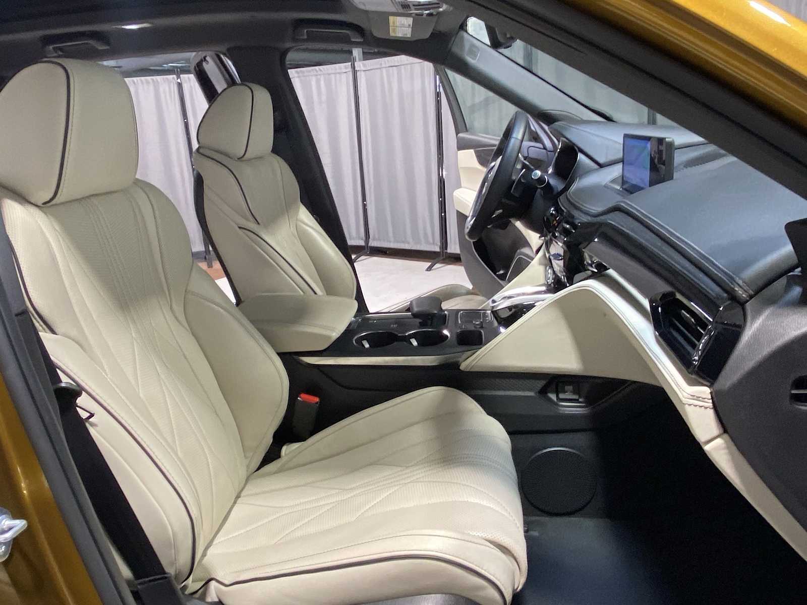Thumbnail: 2022 Acura MDX - 14