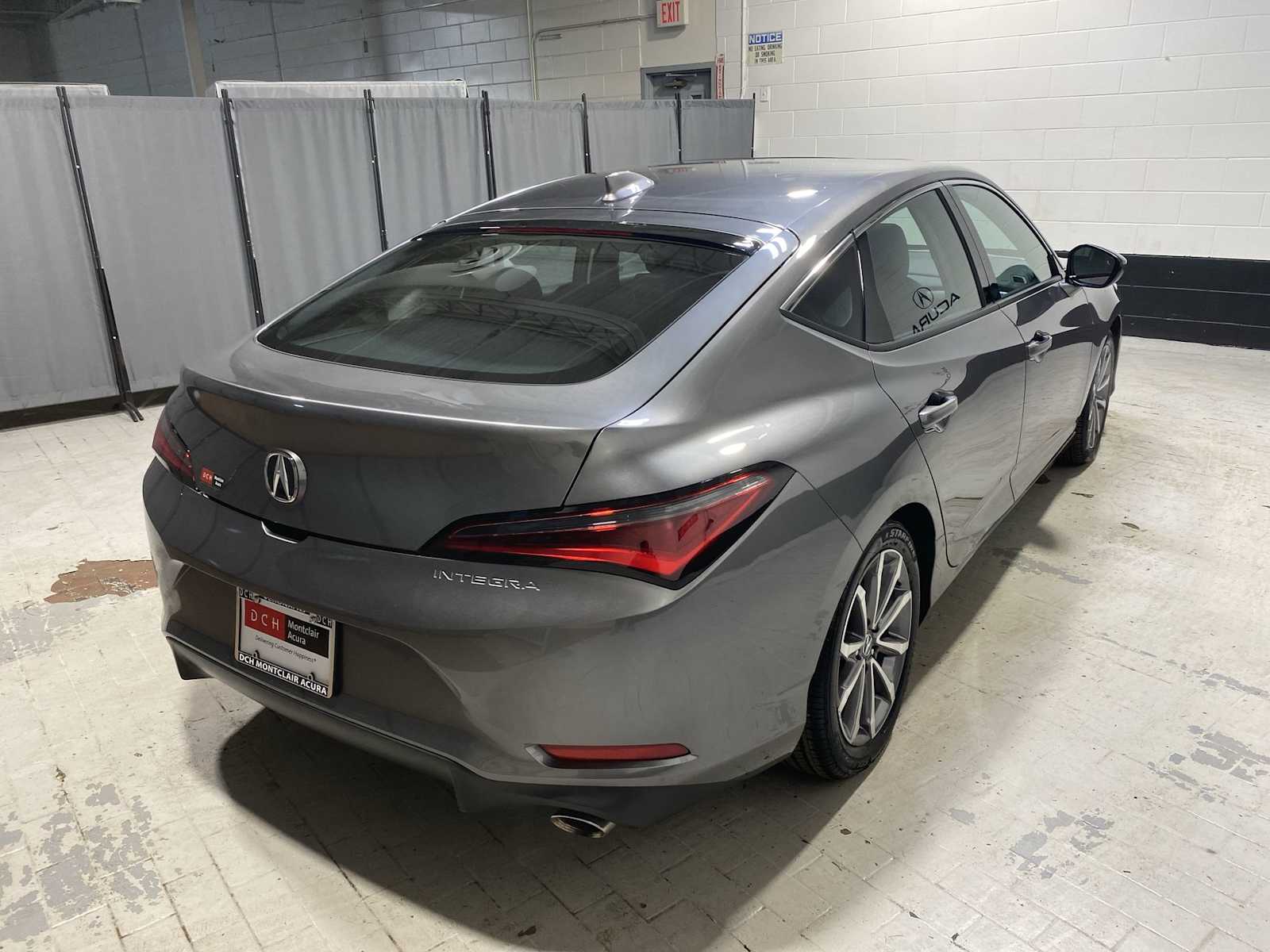 Thumbnail: 2024 Acura Integra - 26