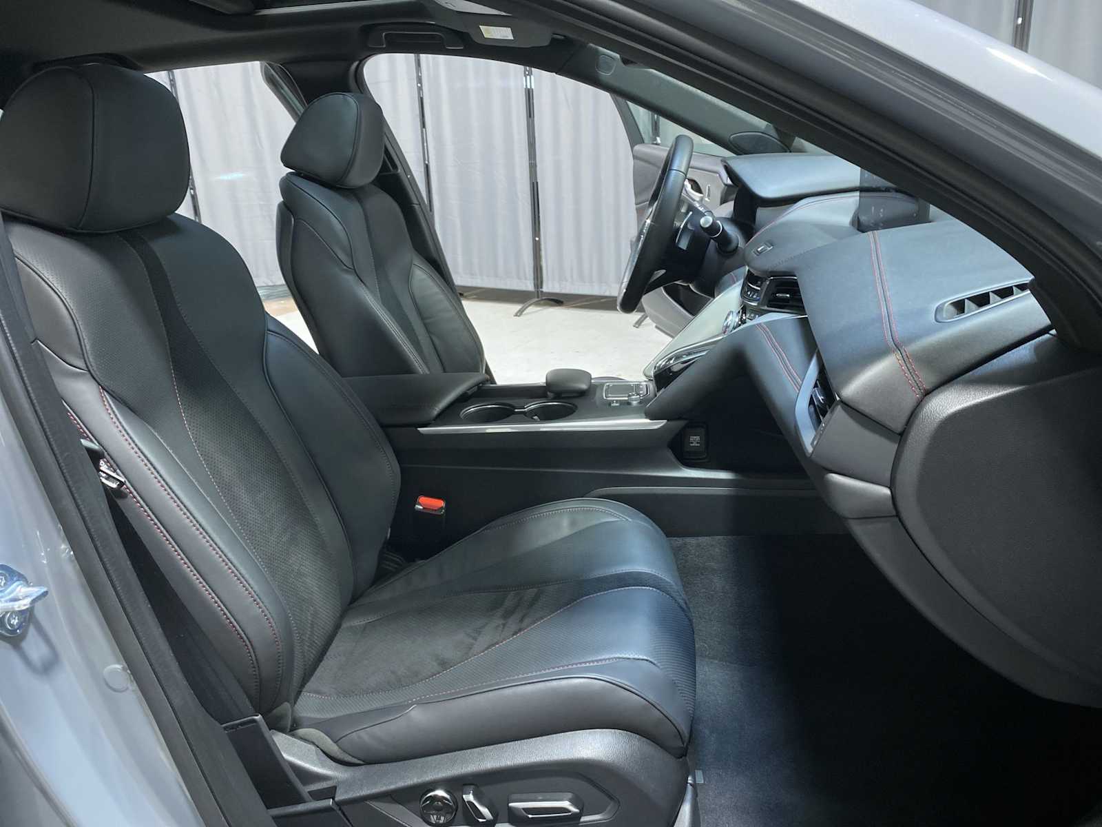 Thumbnail: 2025 Acura TLX - 14