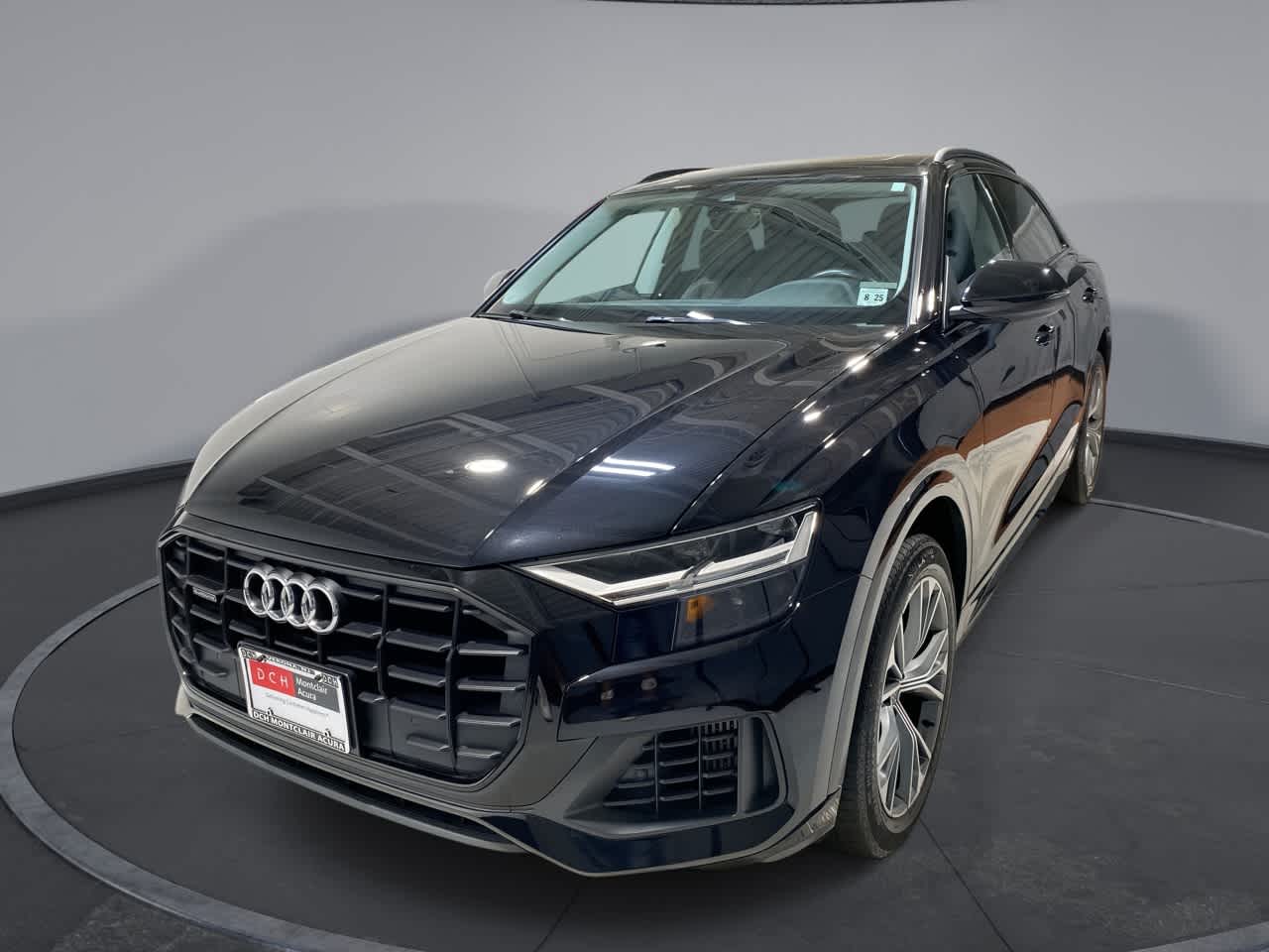 Thumbnail: 2020 Audi Q8 - 1