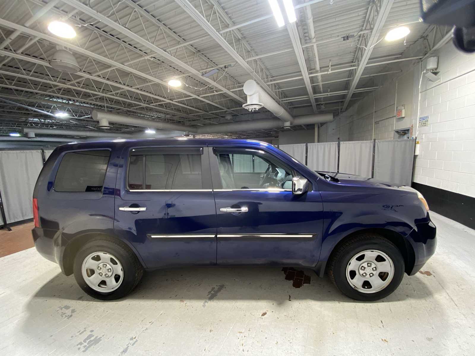 Thumbnail: 2014 Honda Pilot - 27