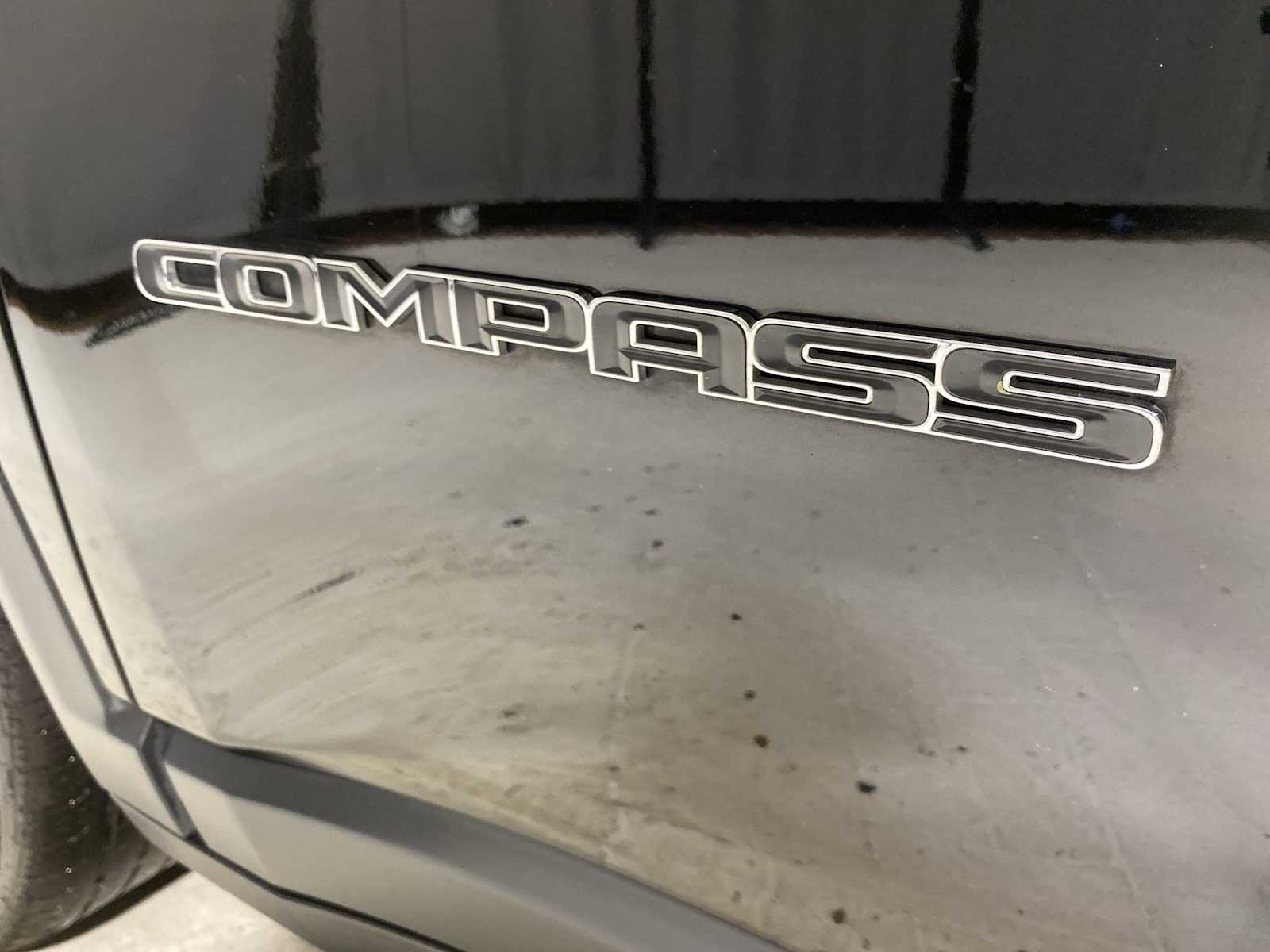 Thumbnail: 2020 Jeep Compass - 7
