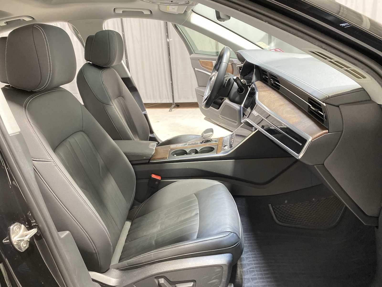 Thumbnail: 2019 Audi A6 - 14