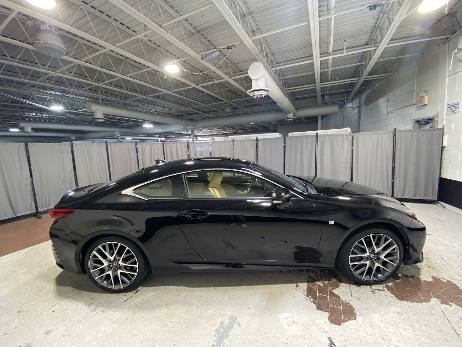 Thumbnail: 2015 Lexus RC - 27