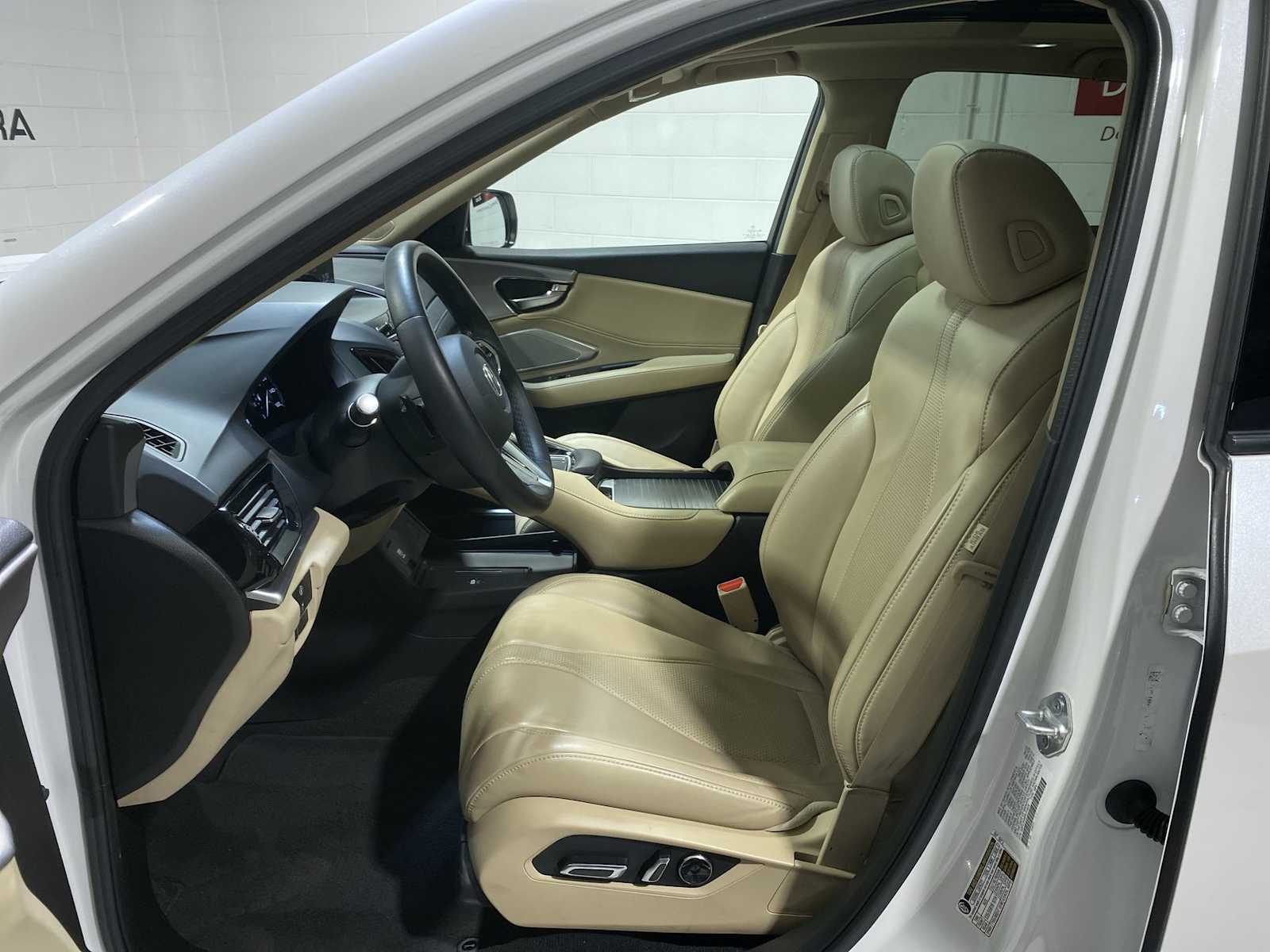 Thumbnail: 2023 Acura RDX - 2