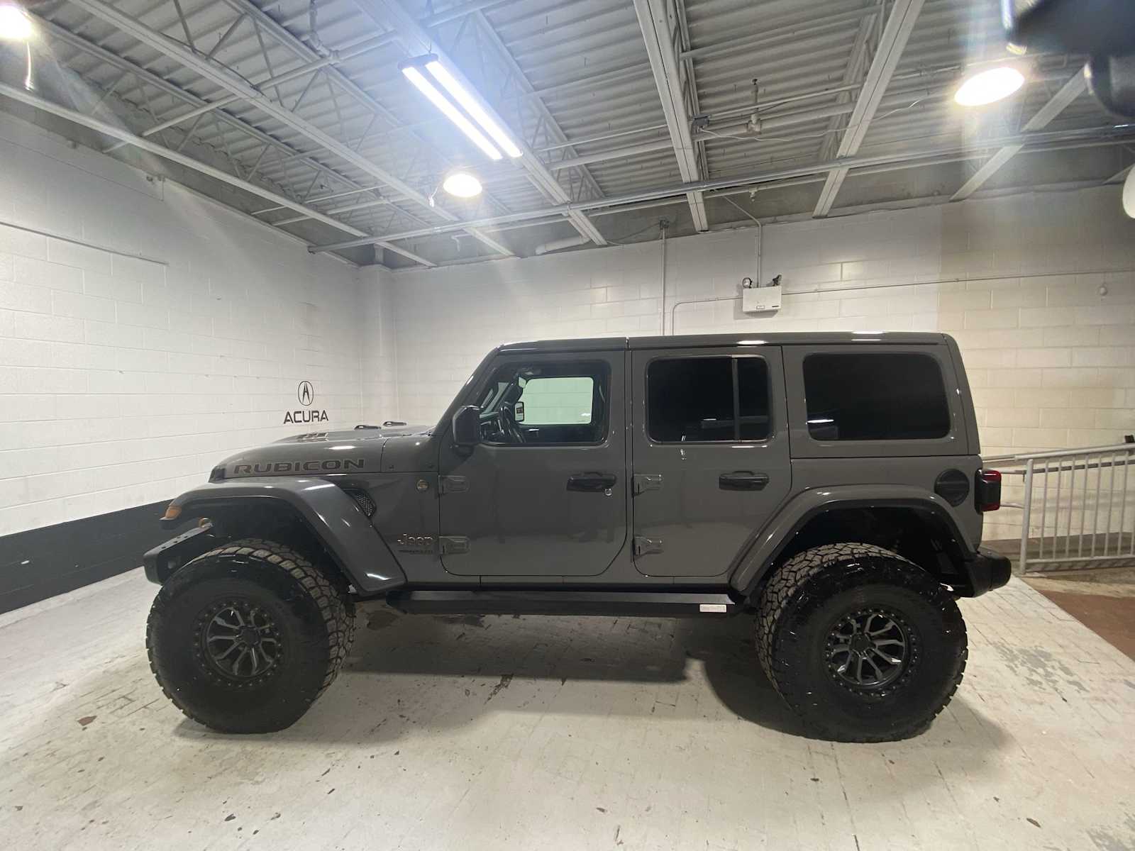 Thumbnail: 2021 Jeep Wrangler - 3