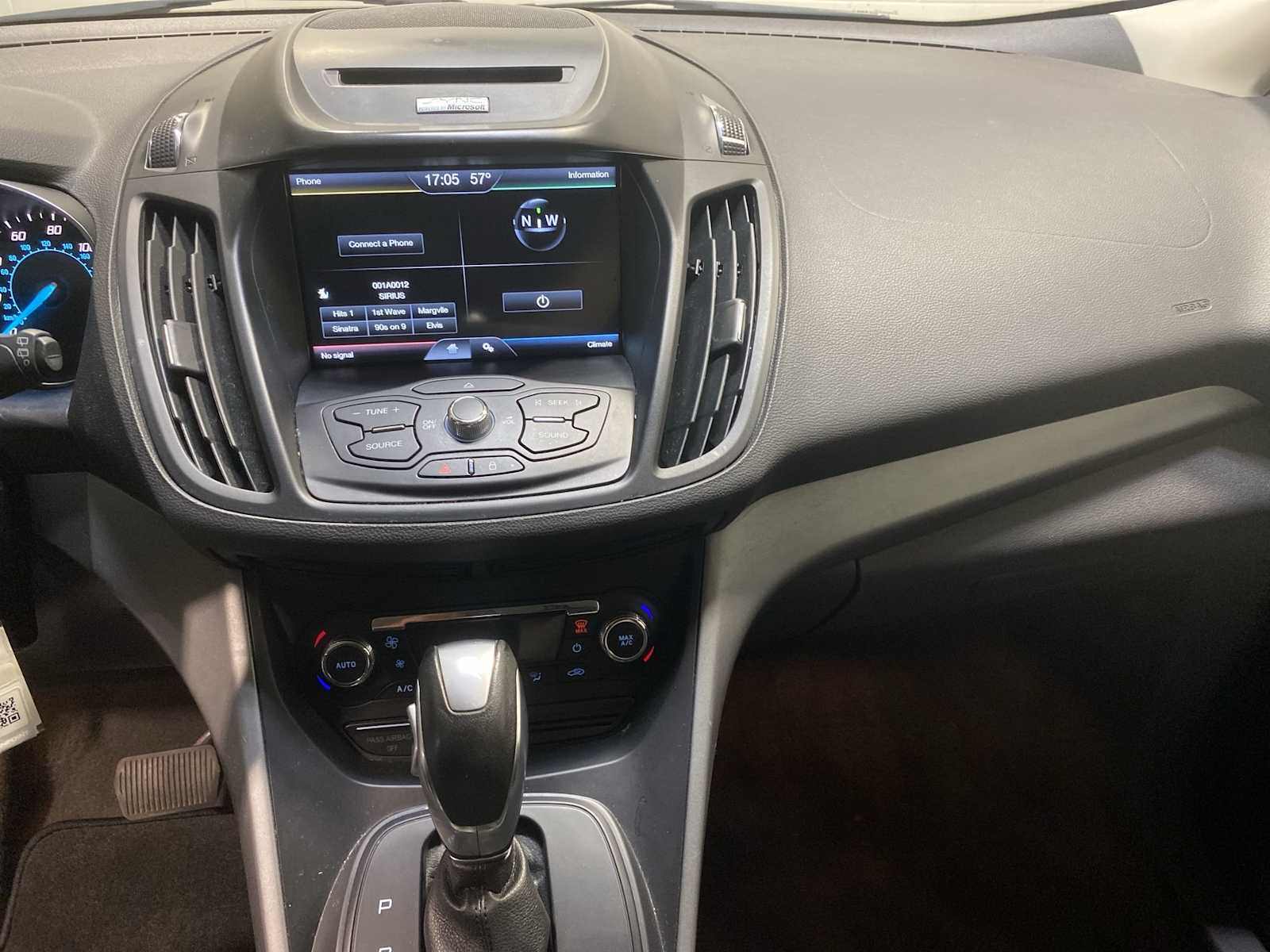 Thumbnail: 2014 Ford Escape - 16