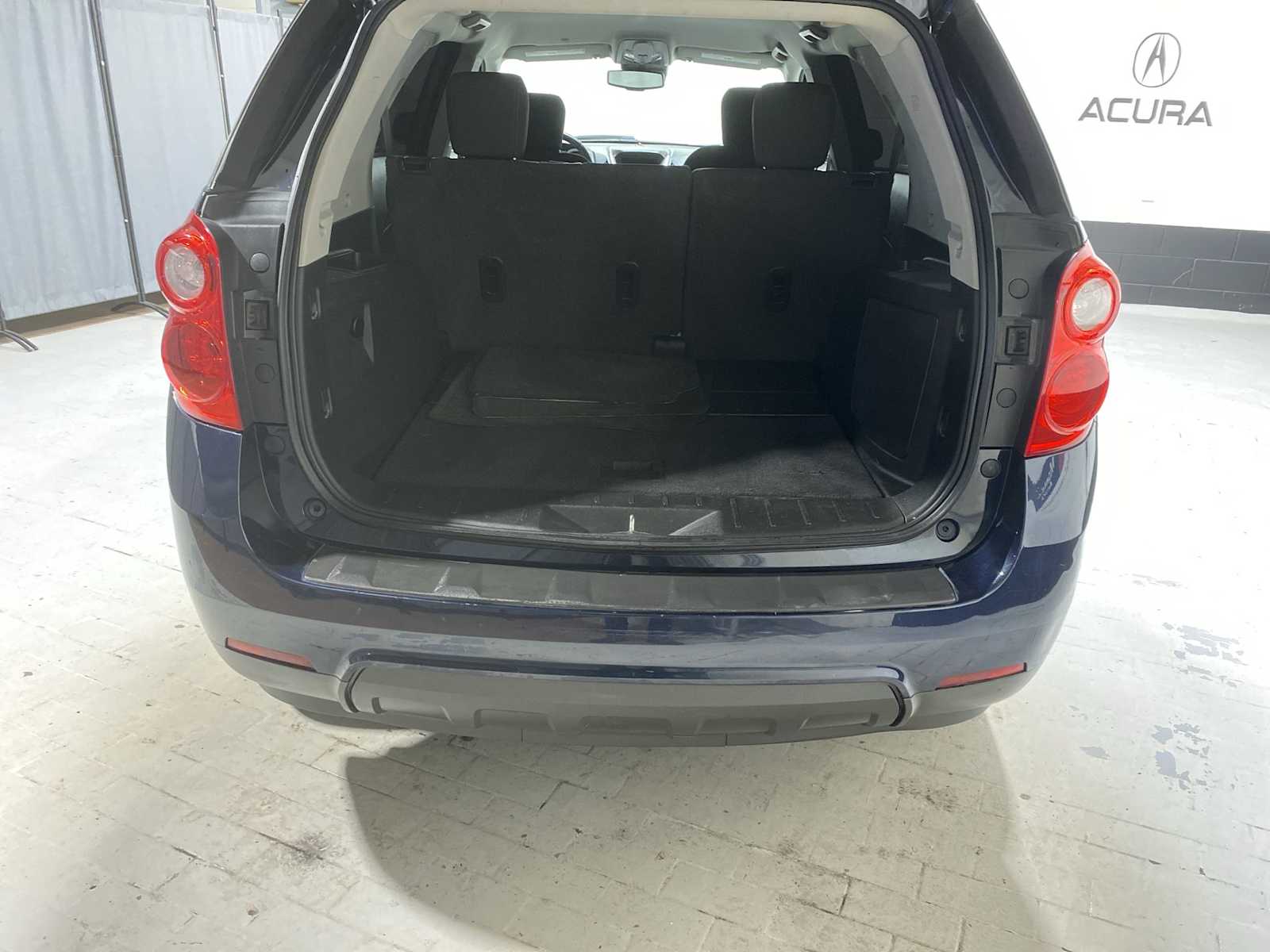 Thumbnail: 2015 Chevrolet Equinox - 19